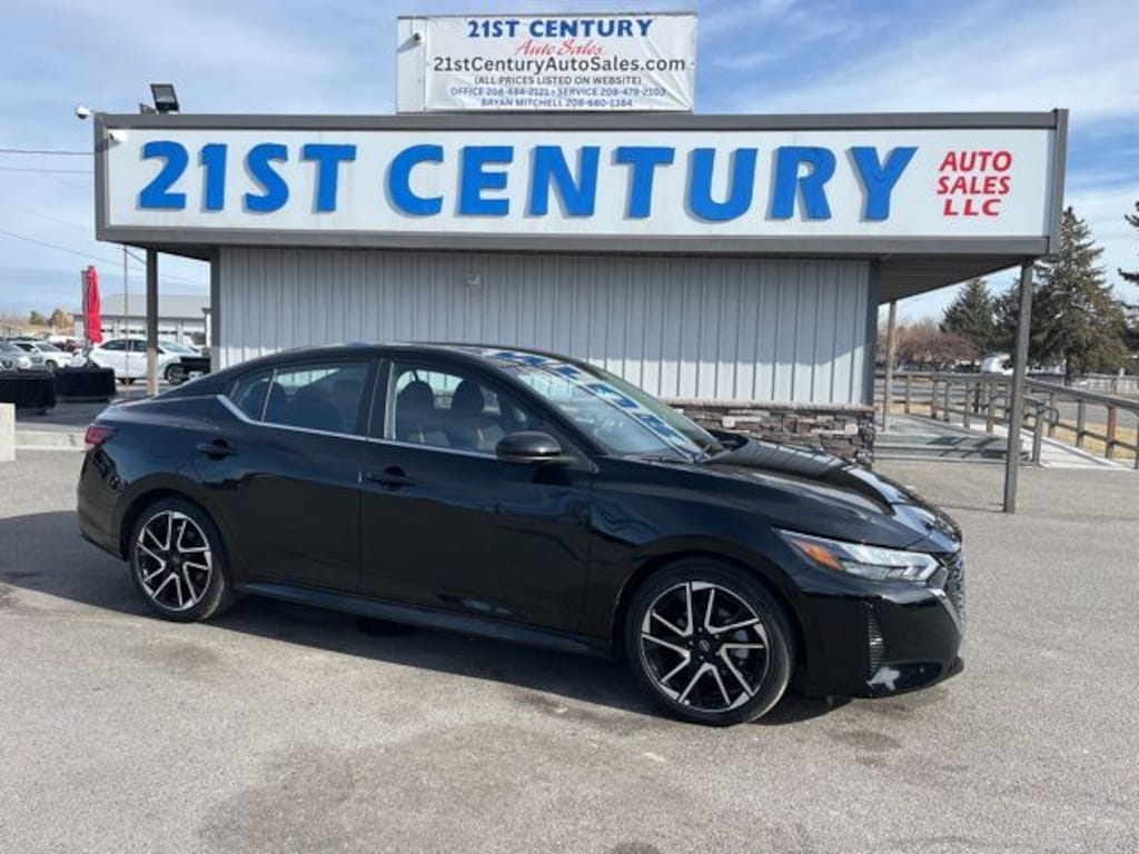 Used 2025 Nissan Sentra SR Sedan