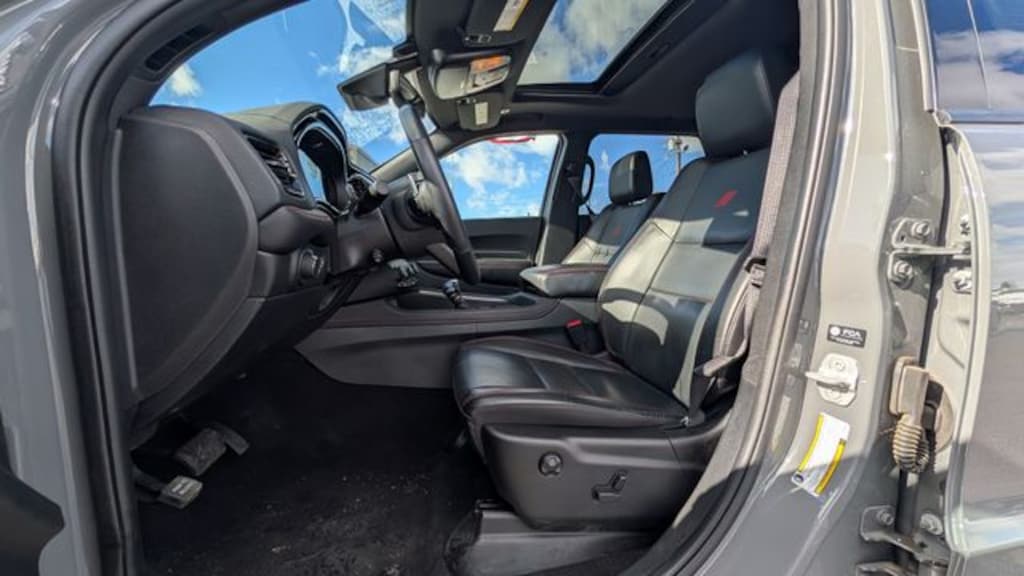 Used 2025 Dodge Durango GT SUV