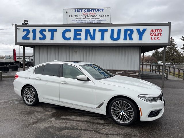 2018 BMW 5 Series 530e iPerformance Sedan's photo