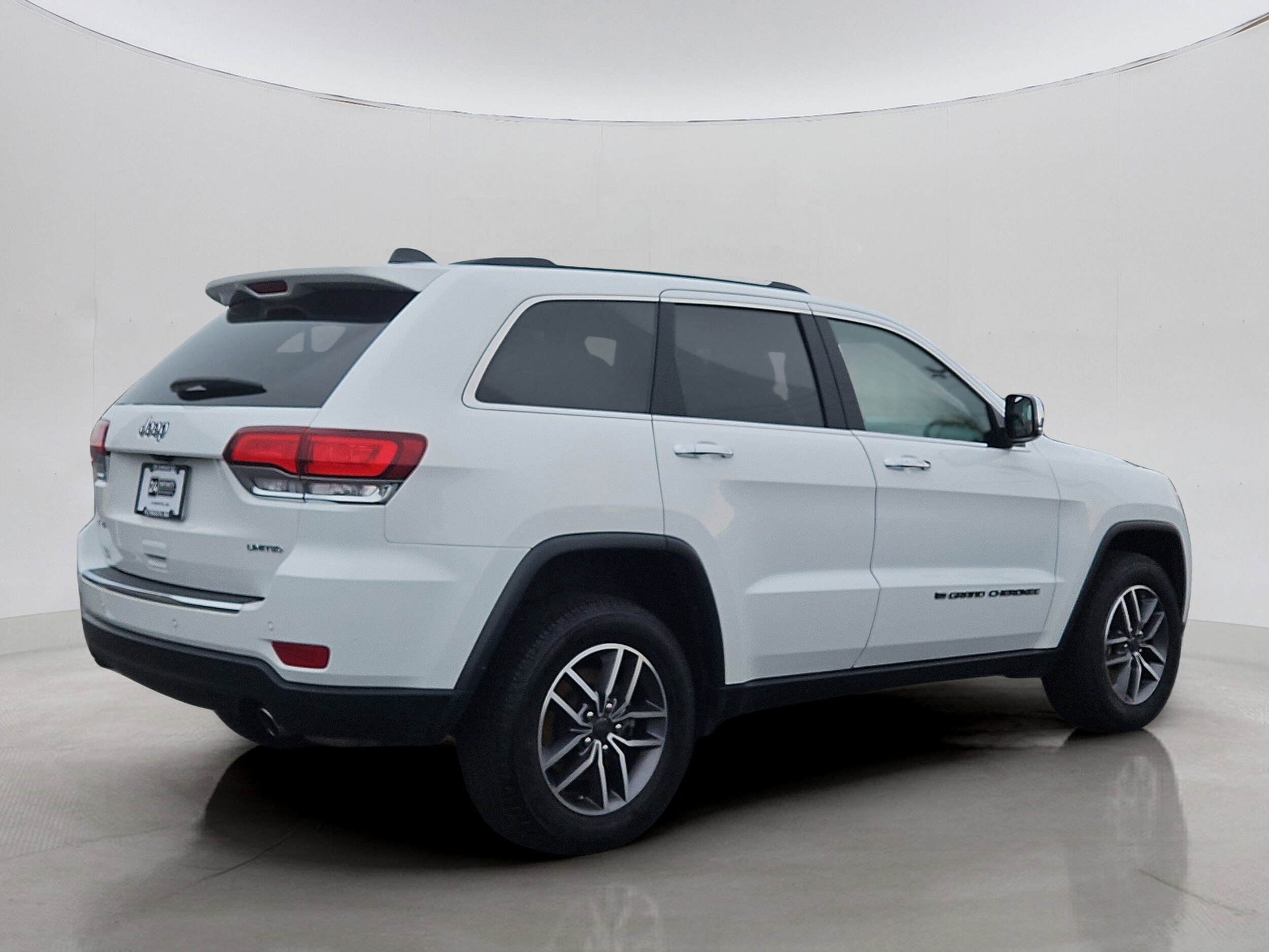 2022 Jeep Cherokee Limited photo 2