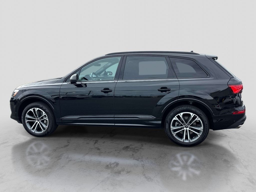 Used 2025 Audi Q7 45 Premium Plus SUV