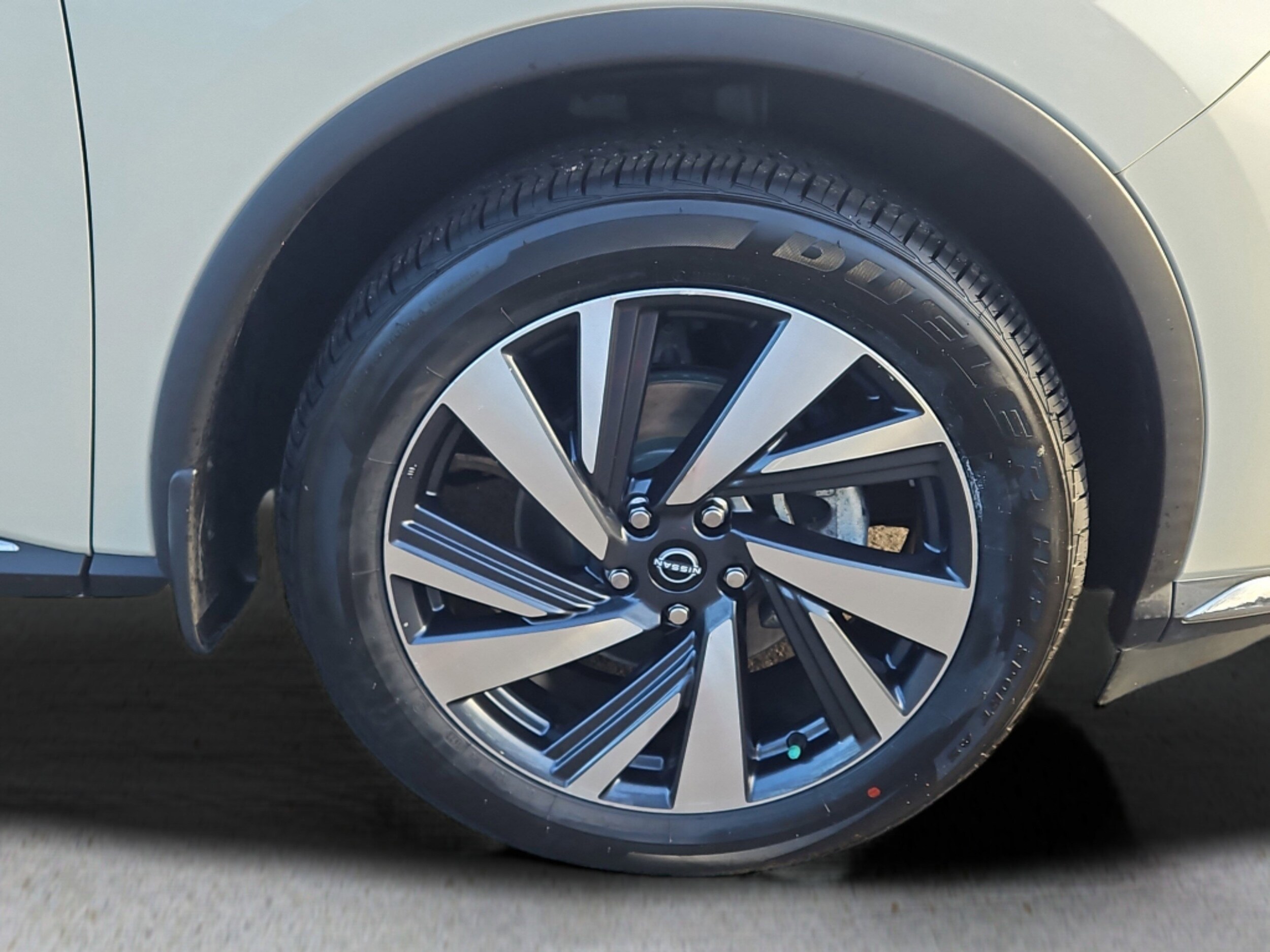 2023 Nissan Murano SL photo 4