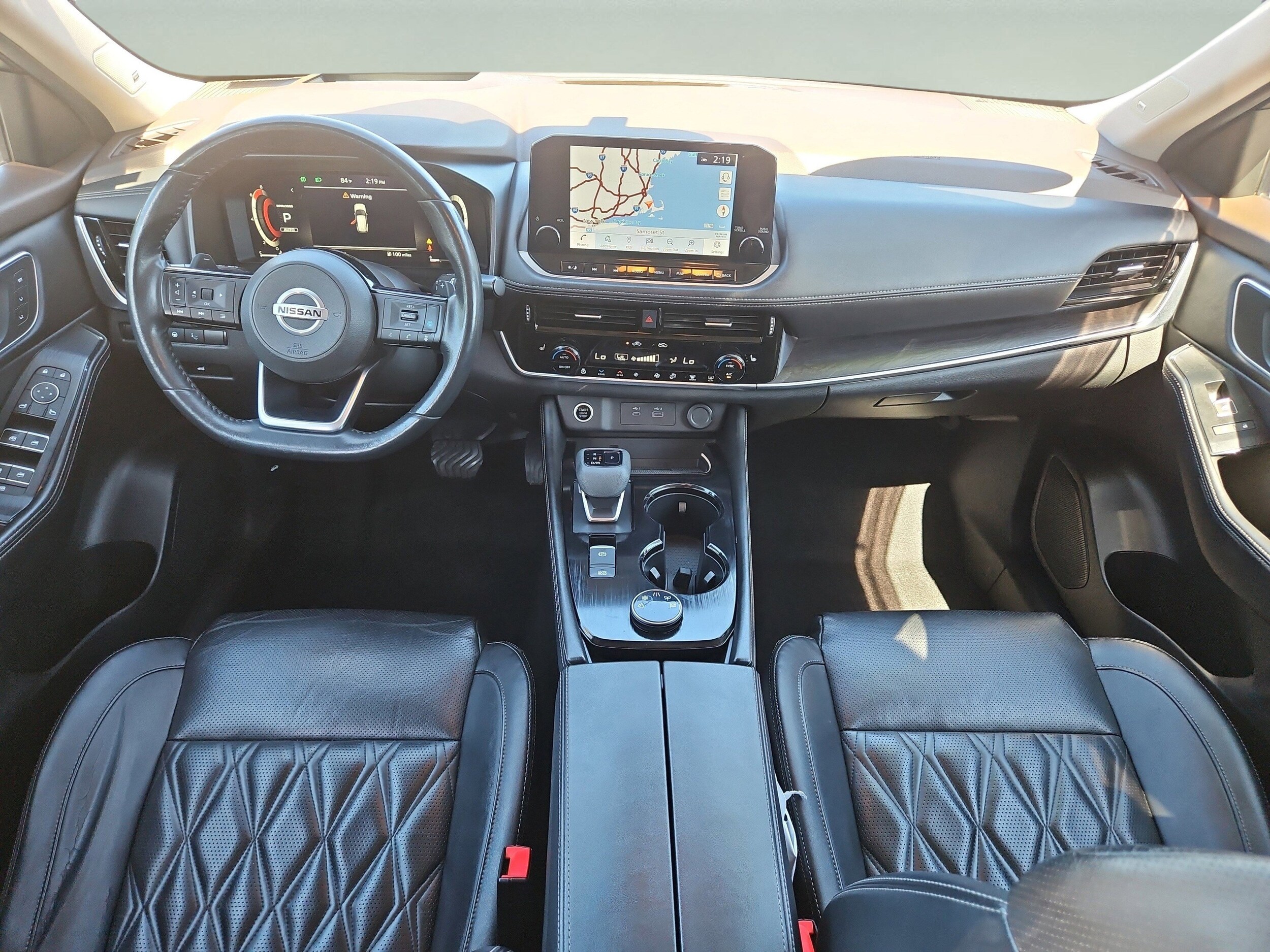 2021 Nissan Rogue AWD Platinum photo 2