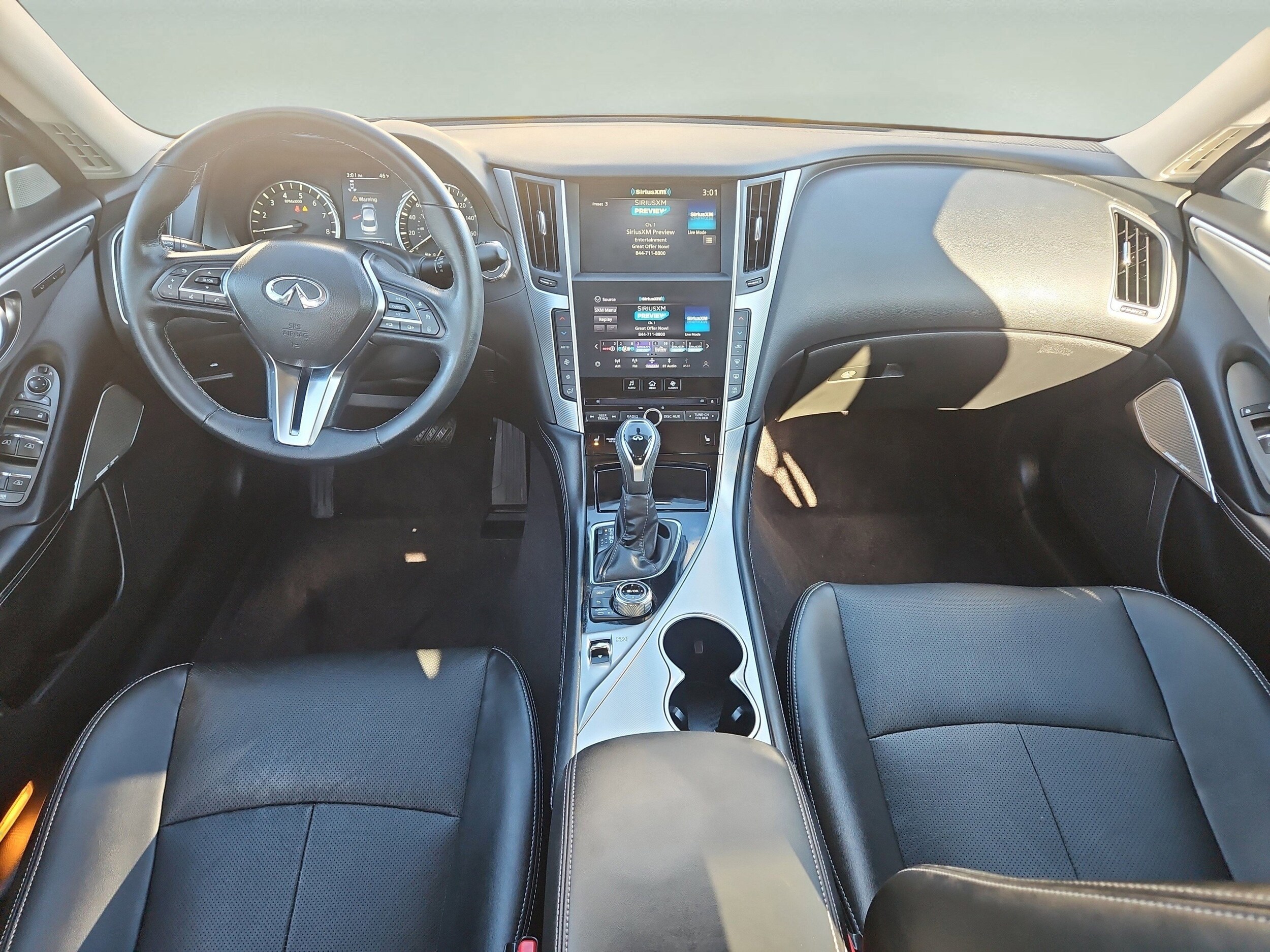 2023 Infiniti Q50 LUXE AWD photo 2