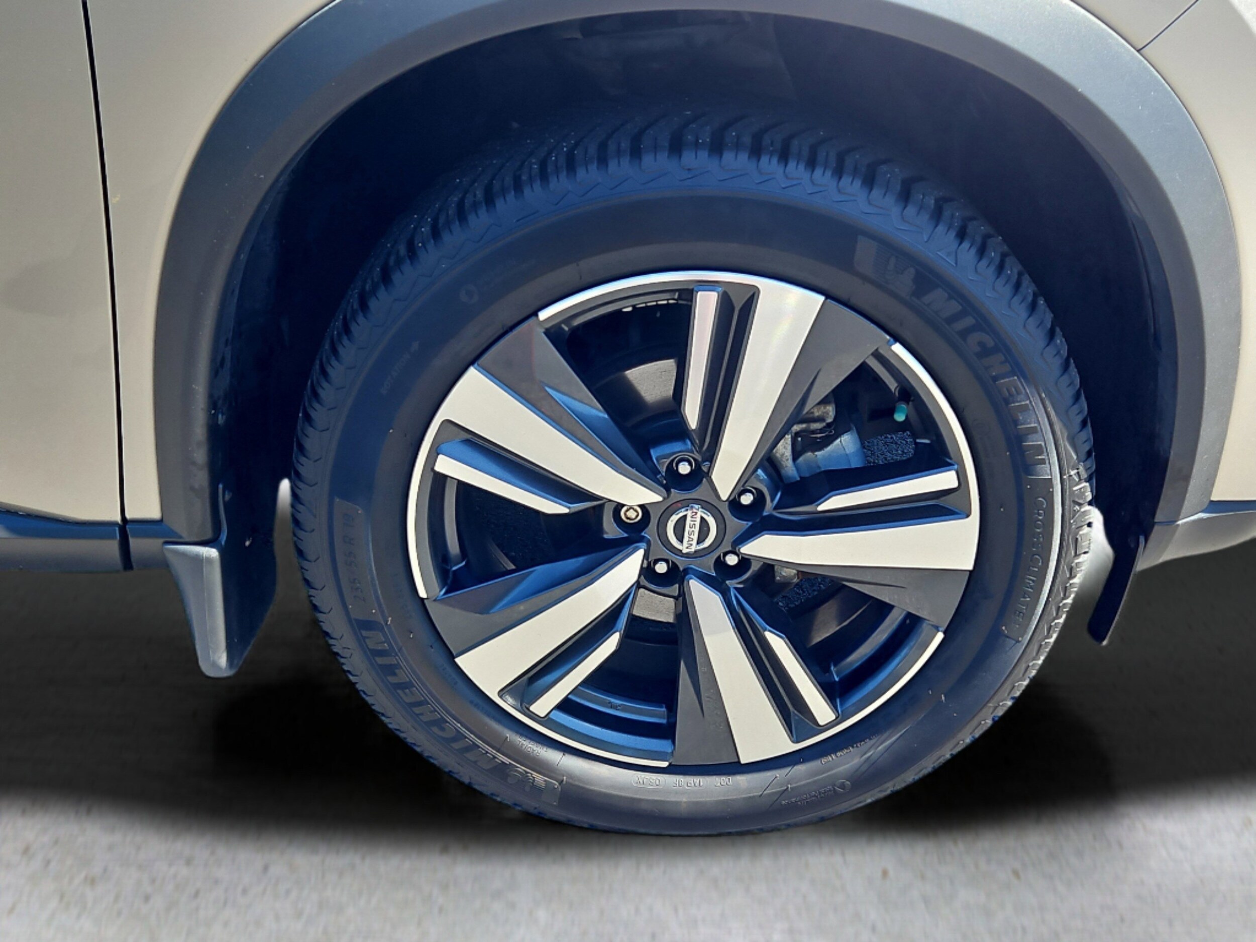 2021 Nissan Rogue AWD Platinum photo 4