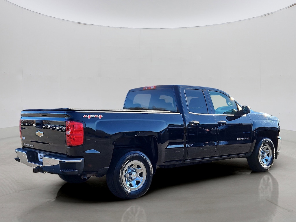 Used 2017 Chevrolet Silverado 1500 LS 4WD Double Cab 143.5 LS