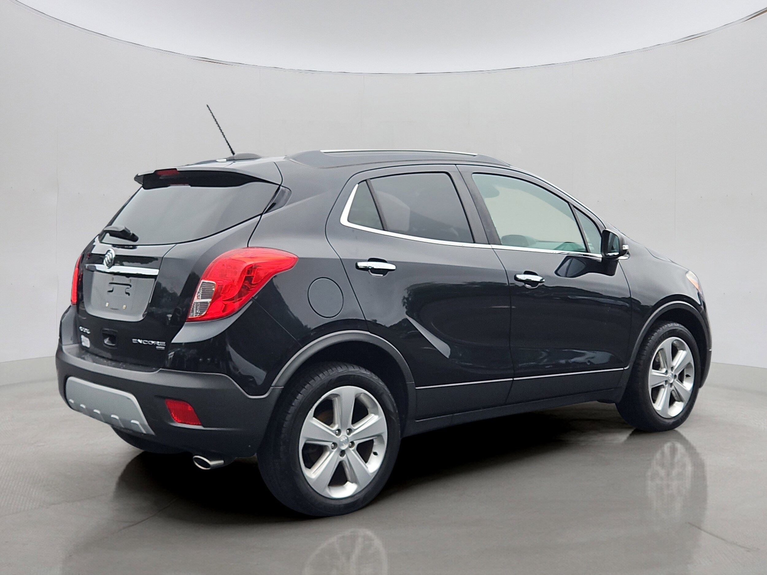 2016 Buick Encore Base photo 2