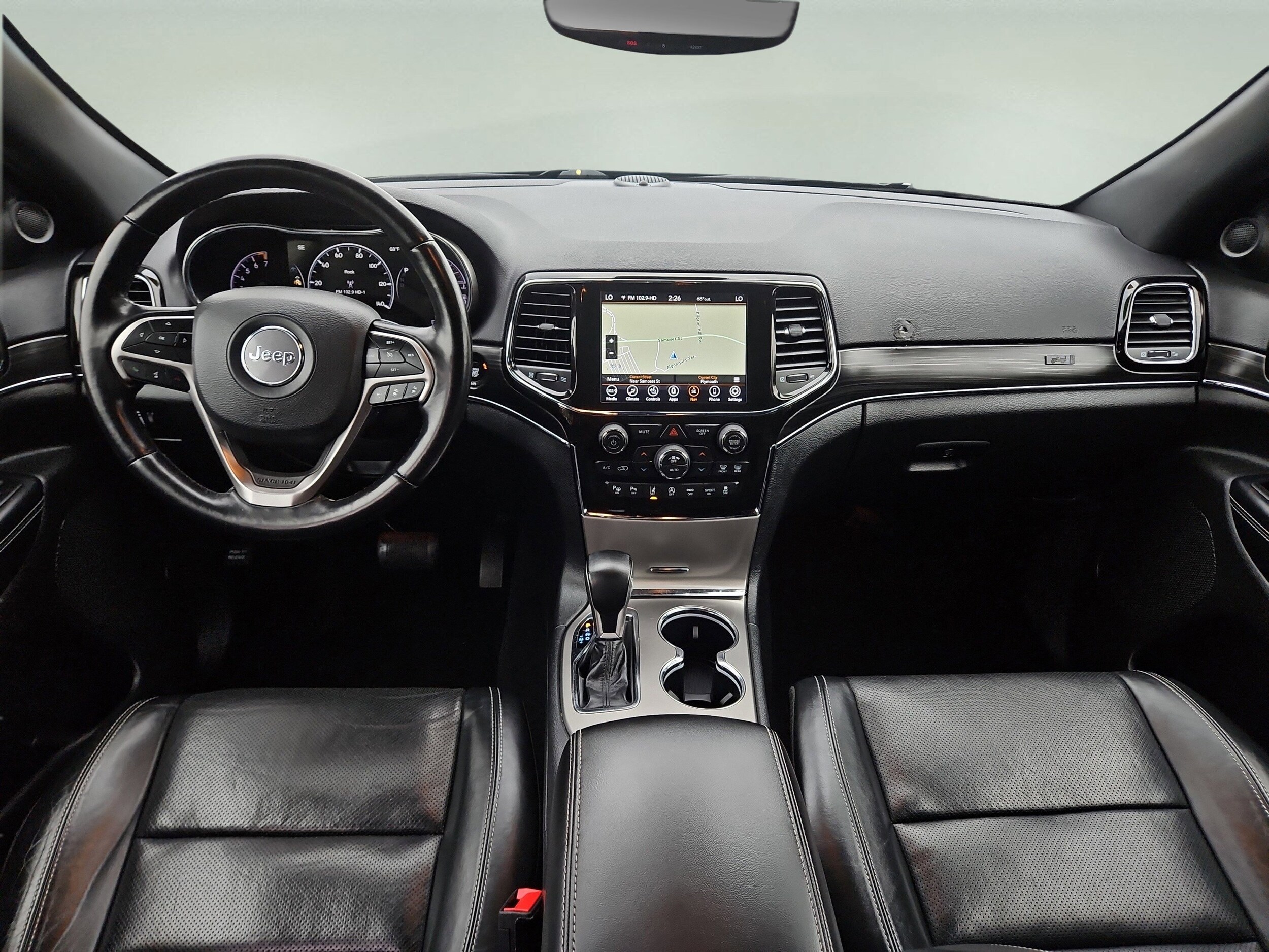 2021 Jeep Grand Cherokee Limited photo 2