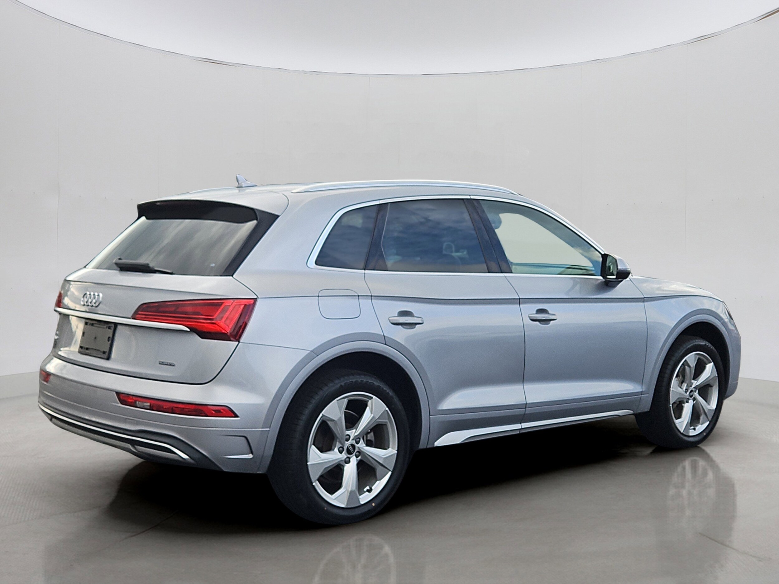 2021 Audi Q5 Premium Plus 45 TFSI photo 3
