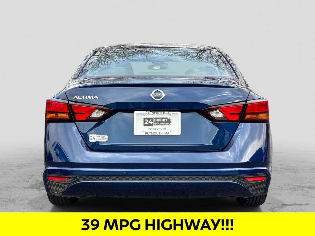 Used 2022 Nissan Altima 2.5 S Sedan