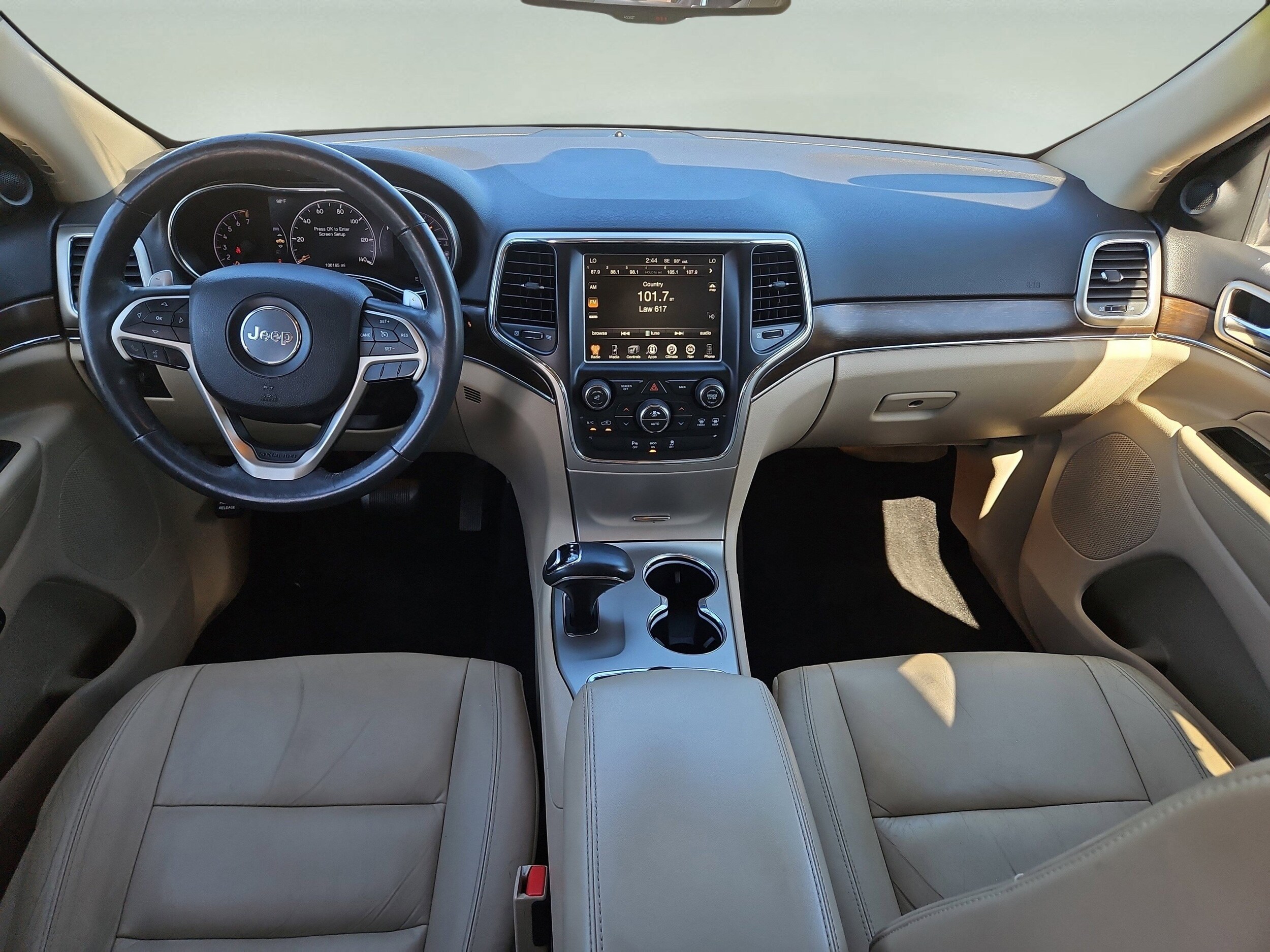 2015 Jeep Grand Cherokee Limited photo 2