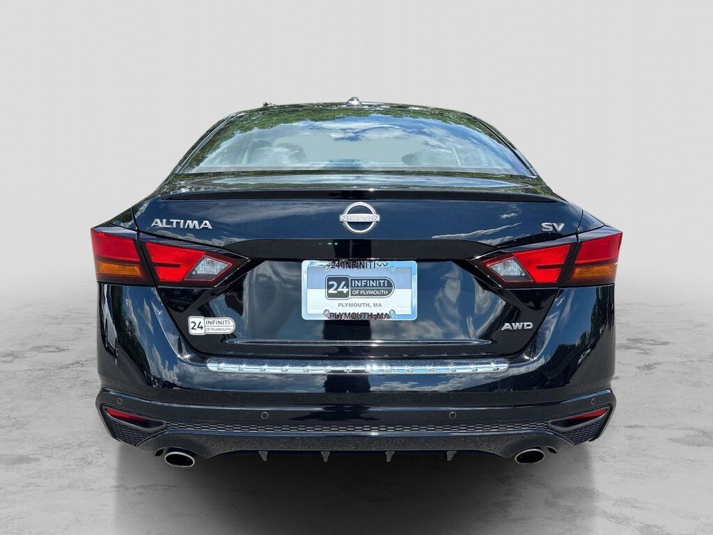 Used 2023 Nissan Altima 2.5 SV Sedan