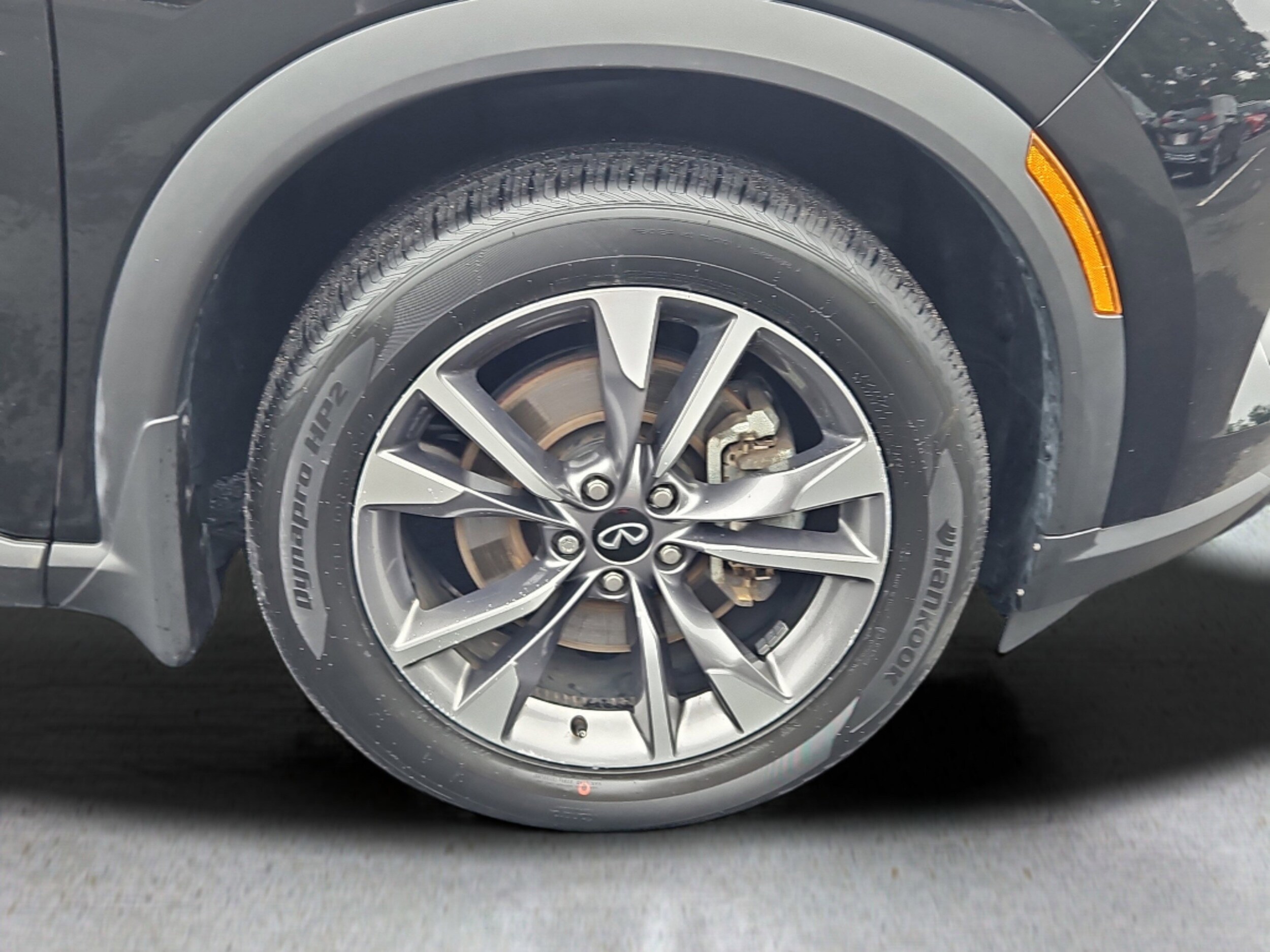 2023 Infiniti QX60 Luxe AWD photo 3