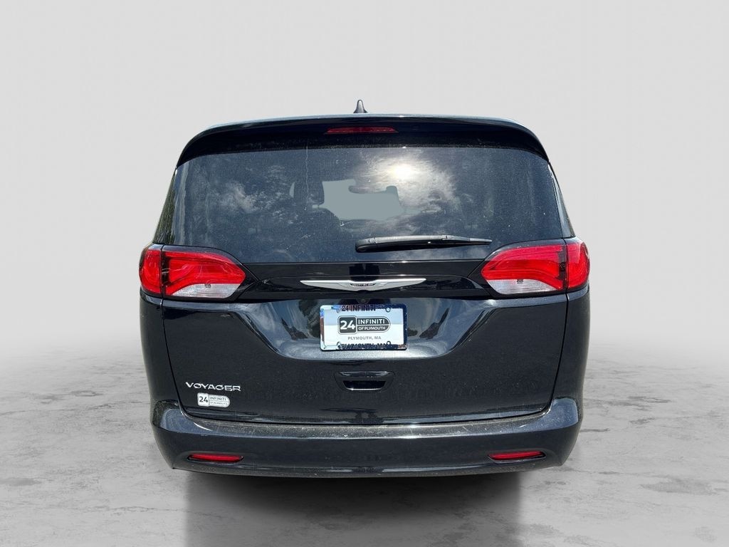Used 2023 Chrysler Voyager LX Minivan/Van