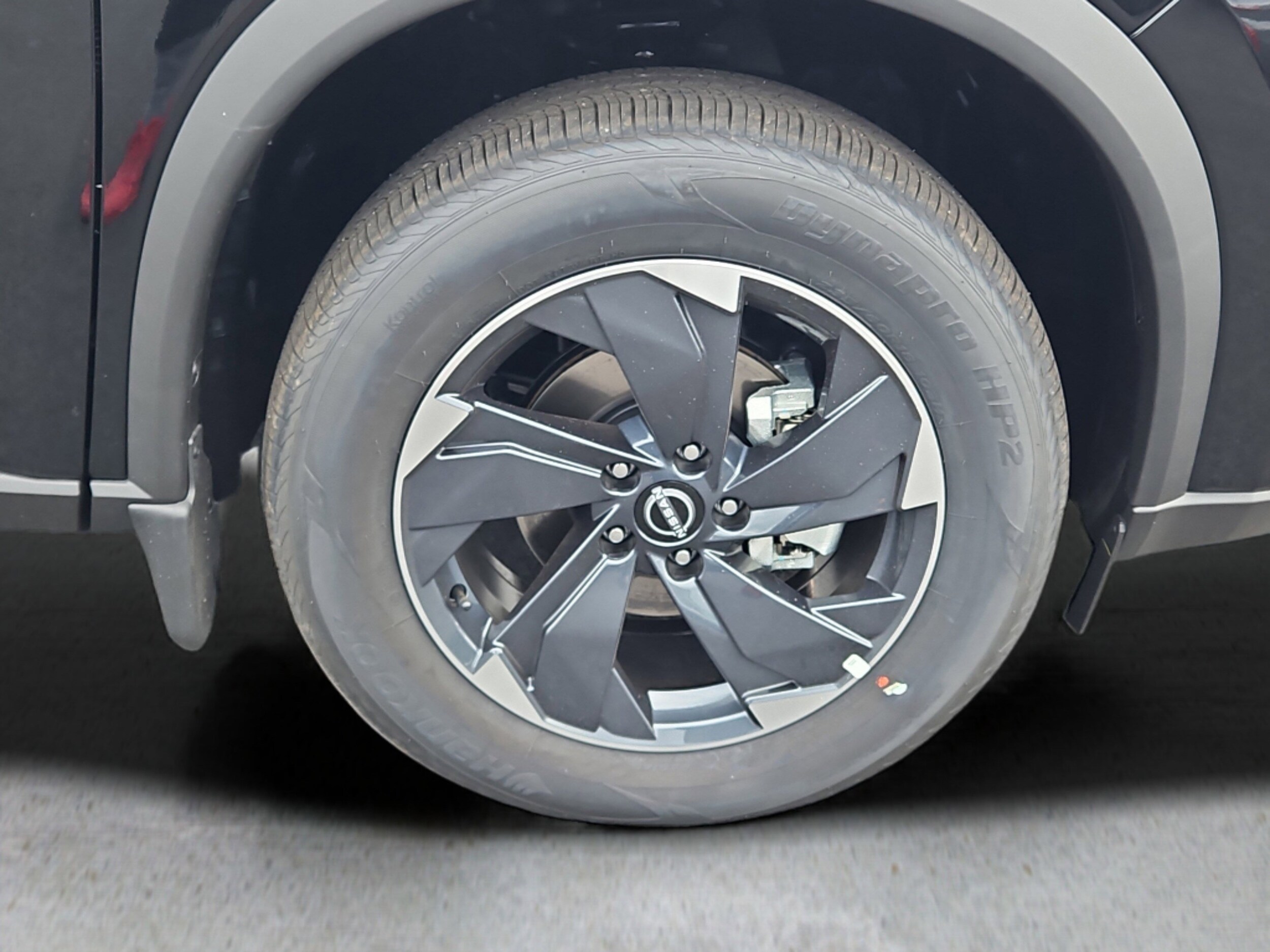 2026 Nissan Rogue AWD SV photo 3