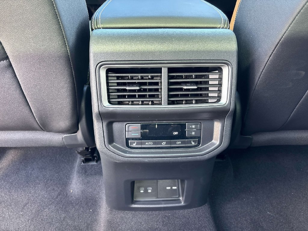 2026 Volkswagen Atlas SEL Premium R-Line - Photo 9