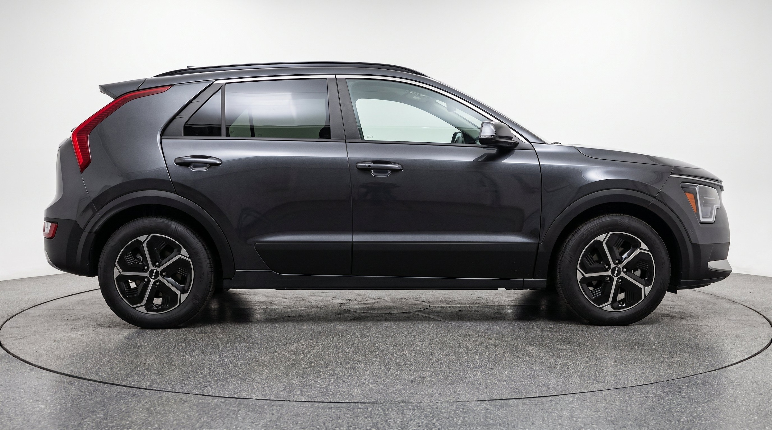 Thumbnail: 2026 Kia Niro - 11