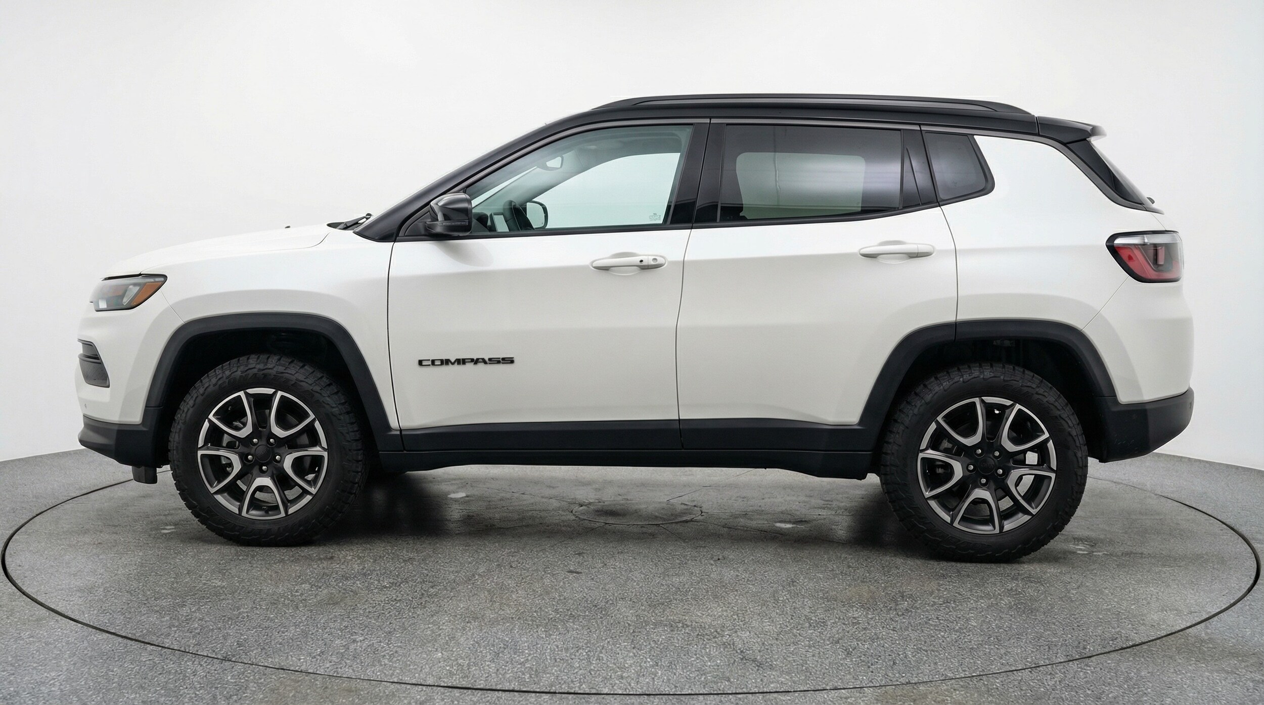Thumbnail: 2025 Jeep Compass - 4