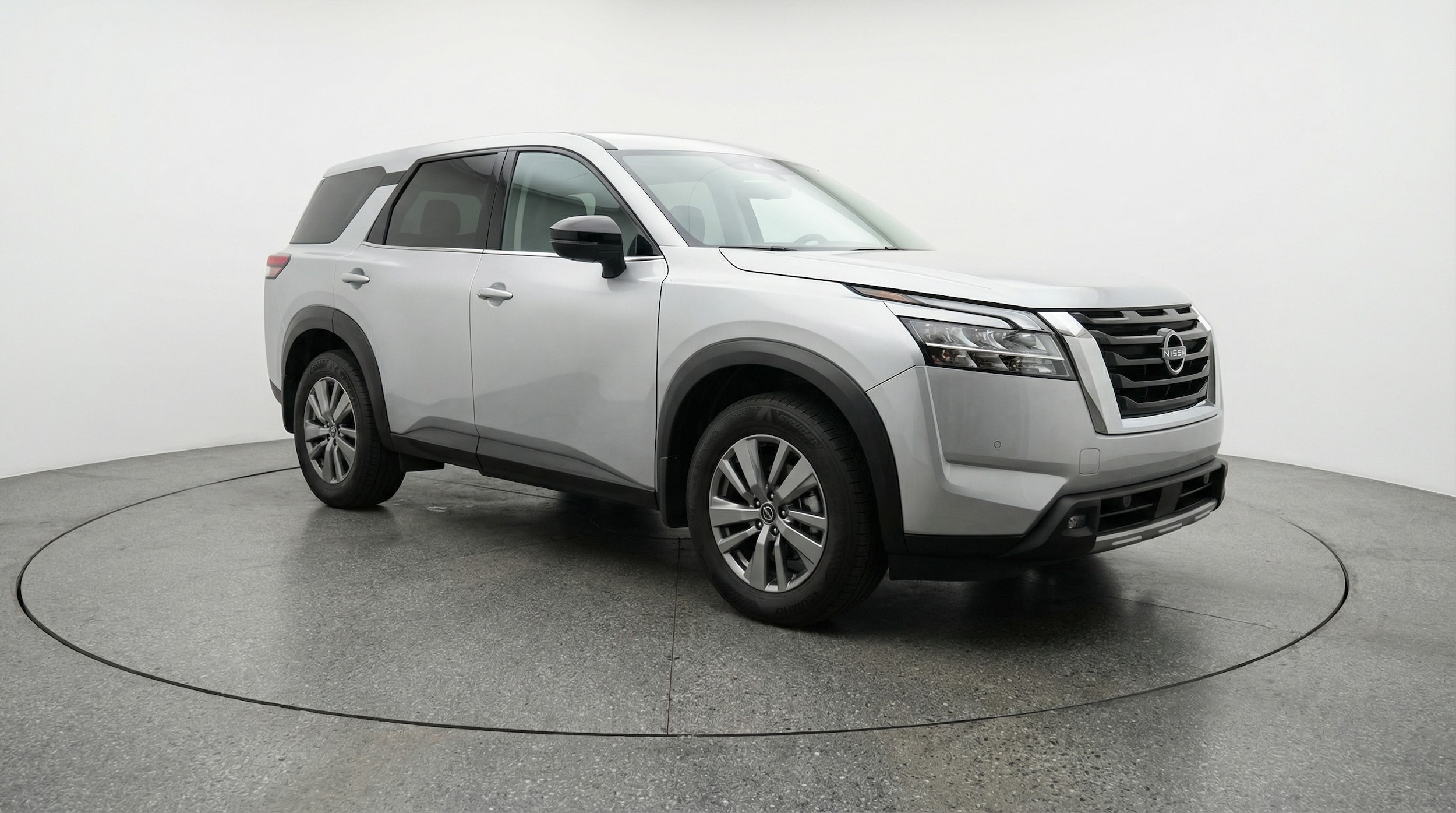 Thumbnail: 2025 Nissan Pathfinder - 1