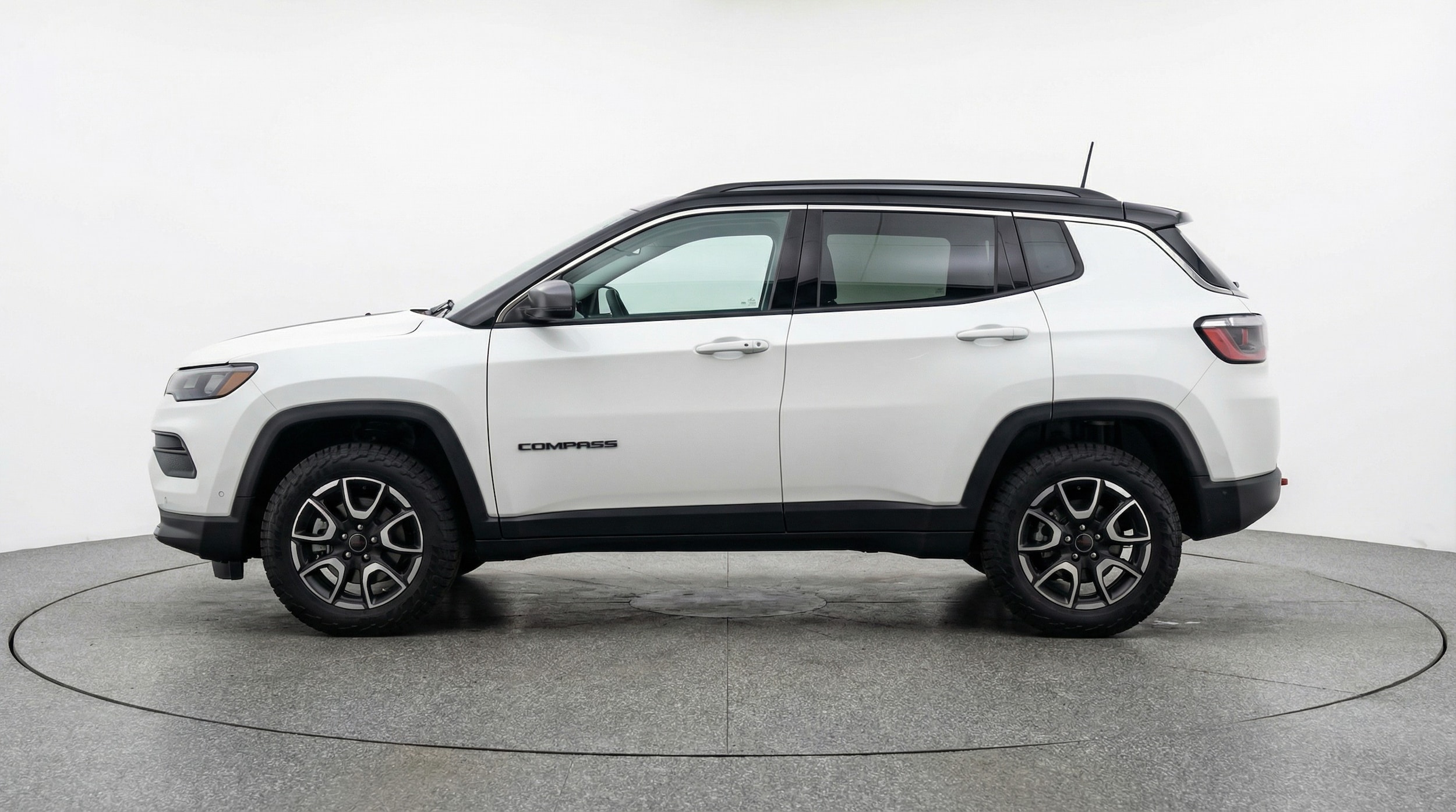 Thumbnail: 2025 Jeep Compass - 4