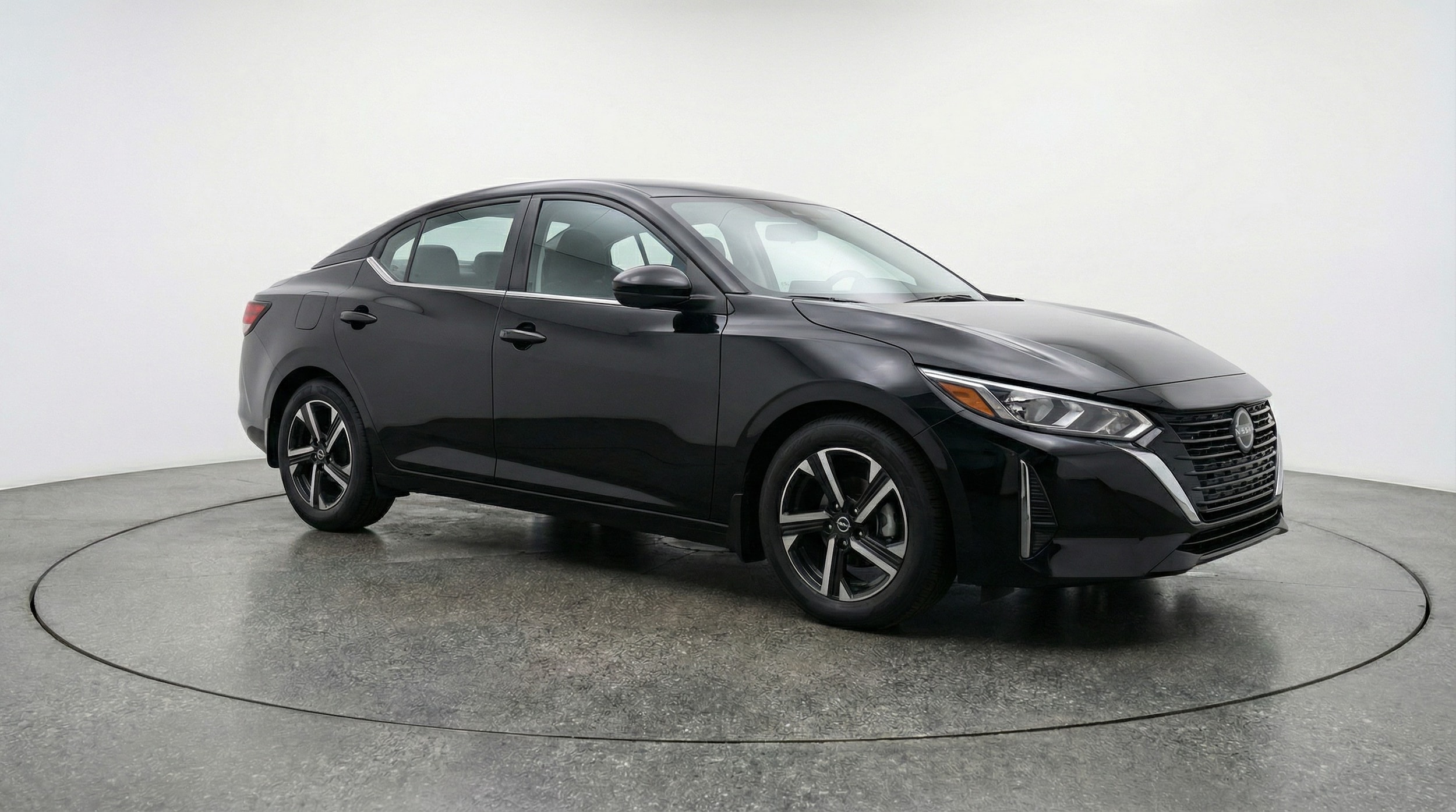 Thumbnail: 2025 Nissan Sentra - 1