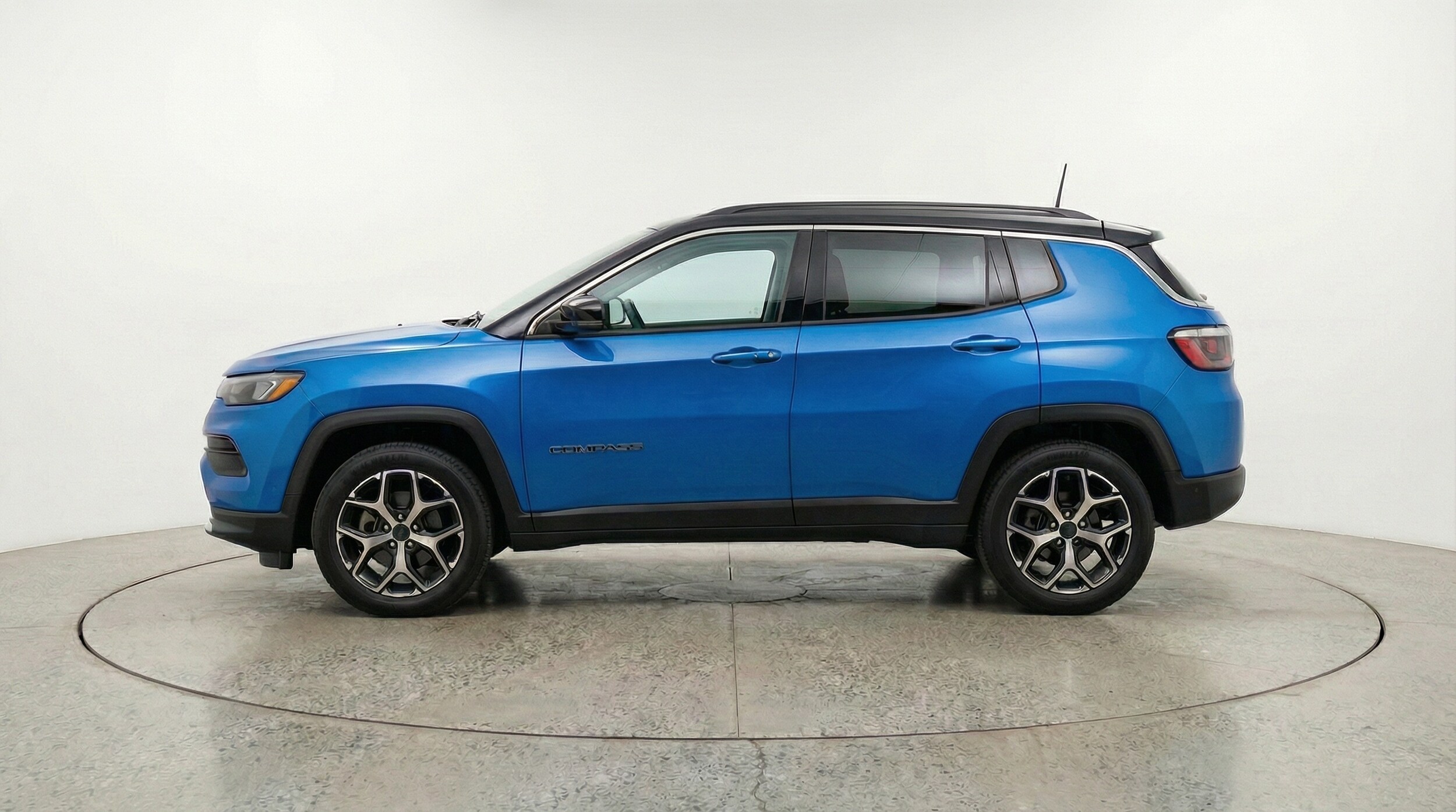 Thumbnail: 2025 Jeep Compass - 4