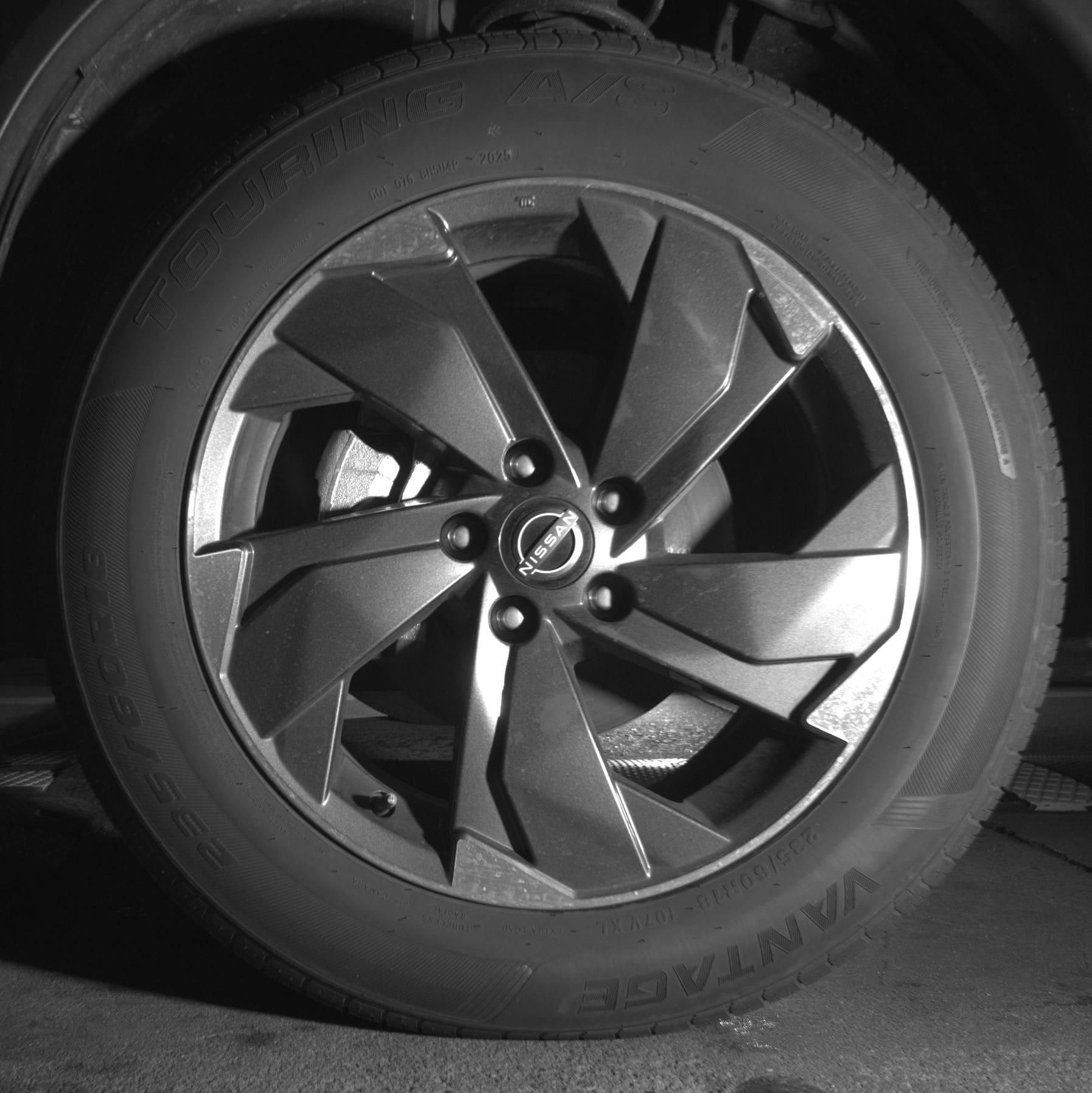 Thumbnail: 2025 Nissan Rogue - 9