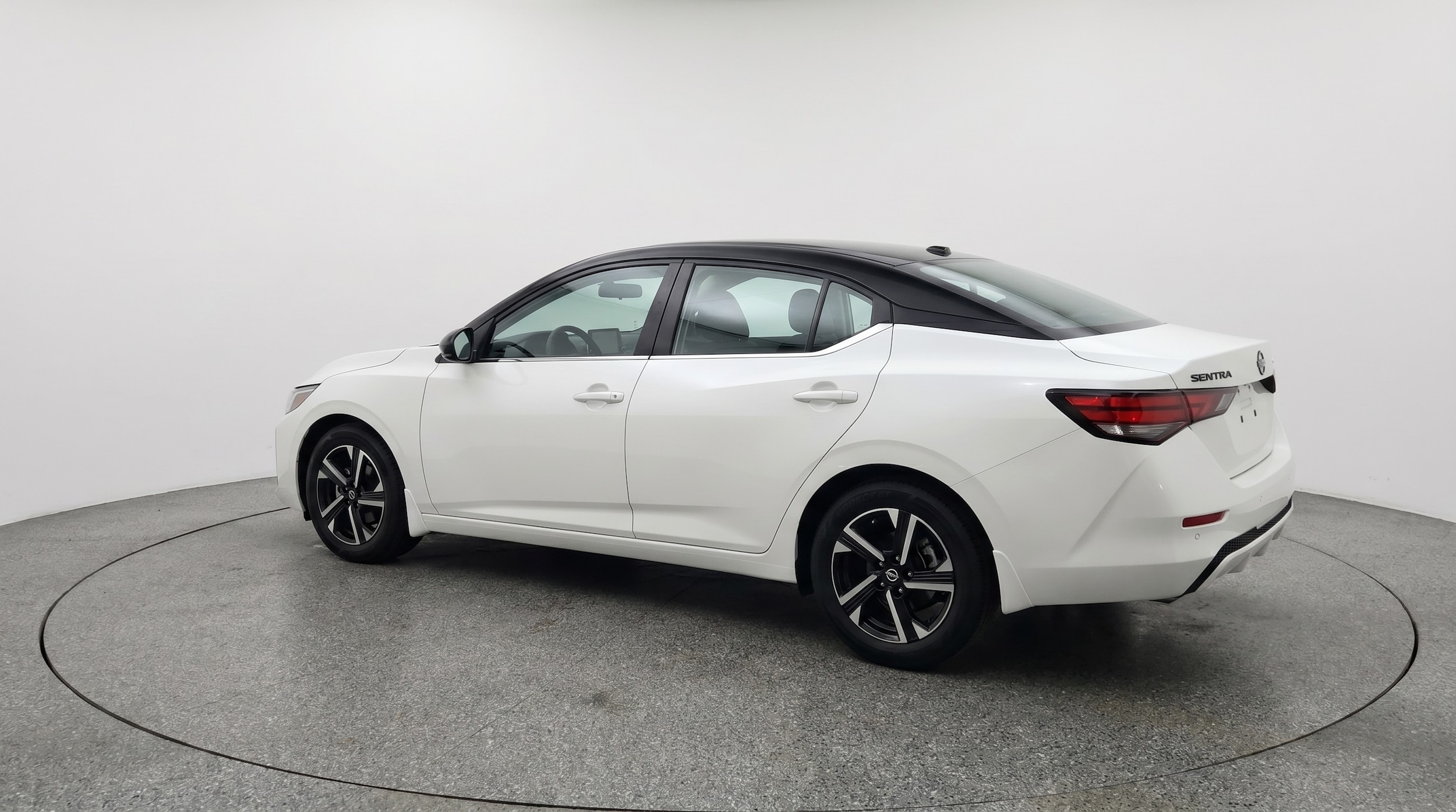 Thumbnail: 2025 Nissan Sentra - 5