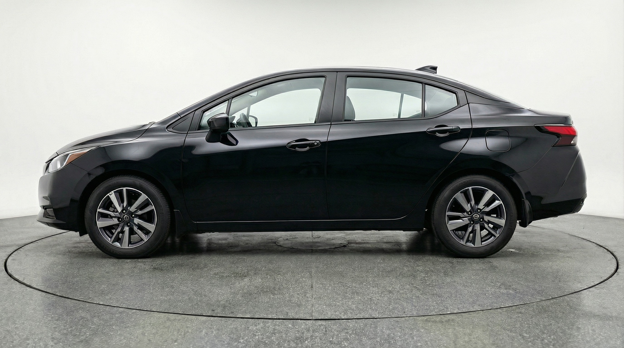 Thumbnail: 2025 Nissan Versa - 4