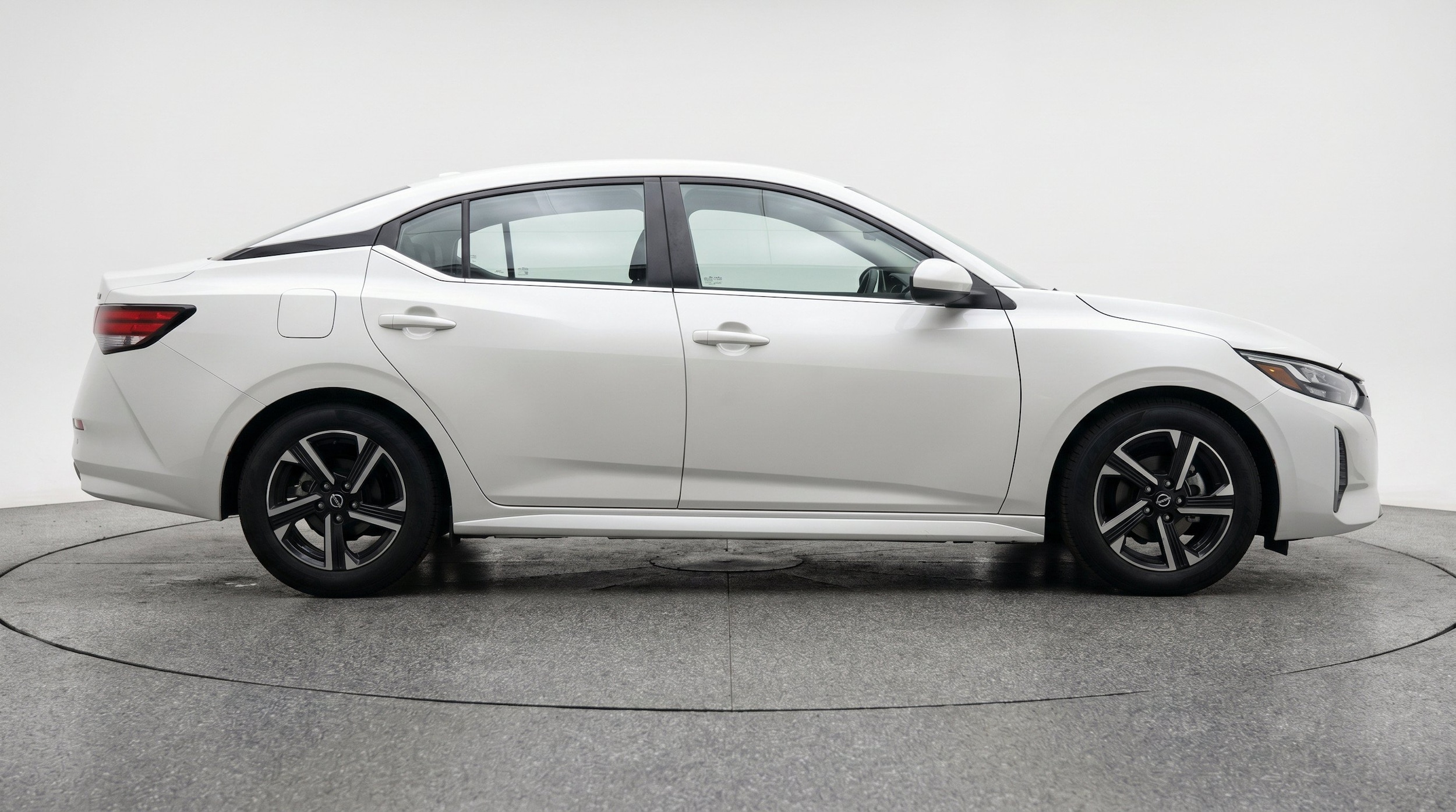 Thumbnail: 2024 Nissan Sentra - 11