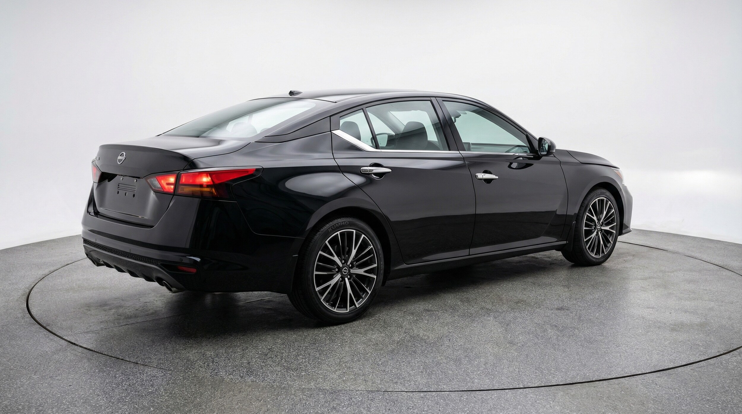 Thumbnail: 2025 Nissan Altima - 7