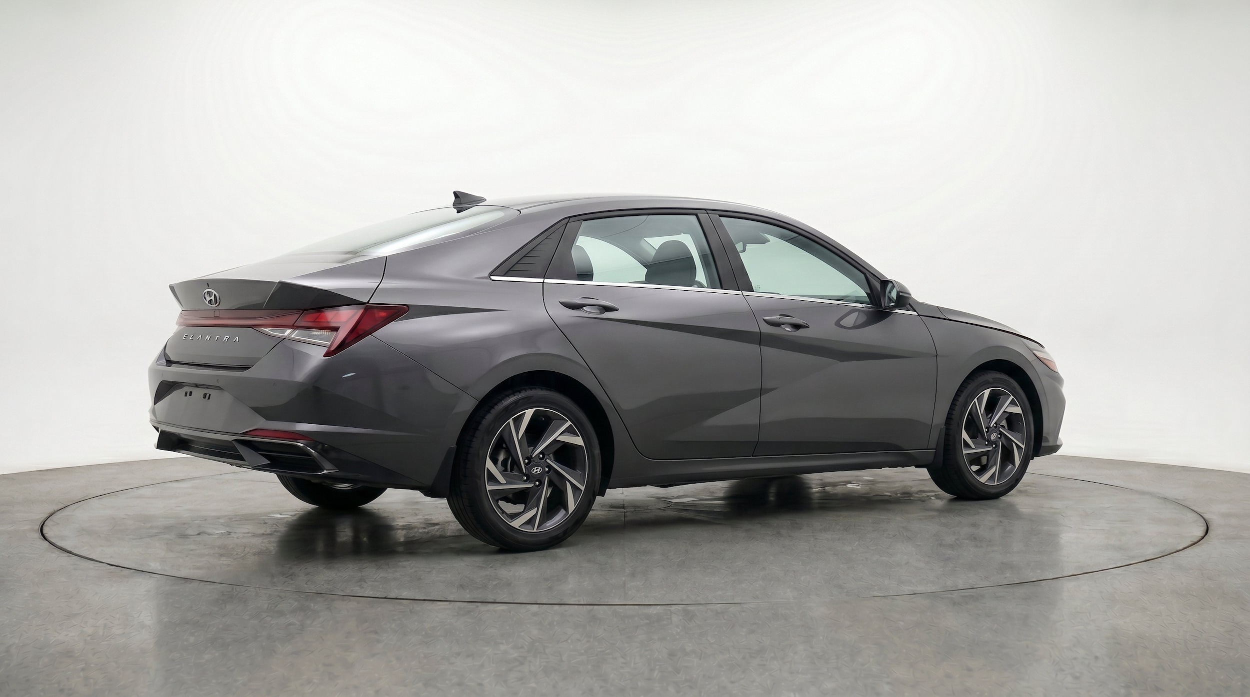 Thumbnail: 2025 Hyundai Elantra - 9
