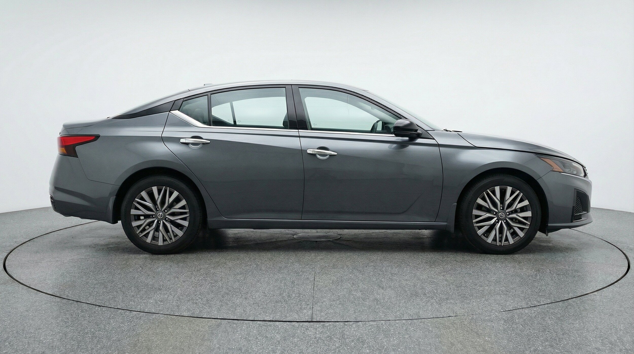 Thumbnail: 2025 Nissan Altima - 11