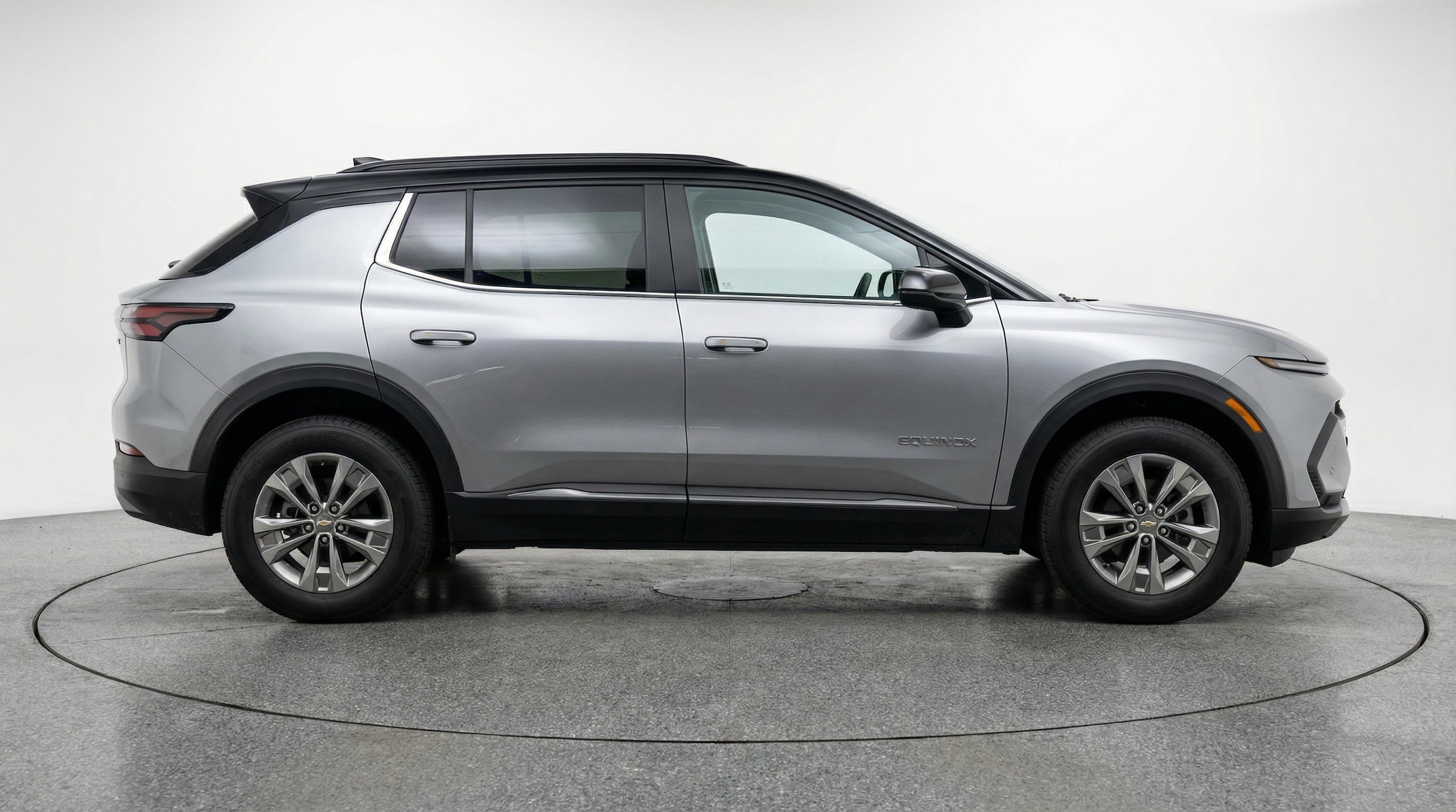 Thumbnail: 2025 Chevrolet Equinox - 8