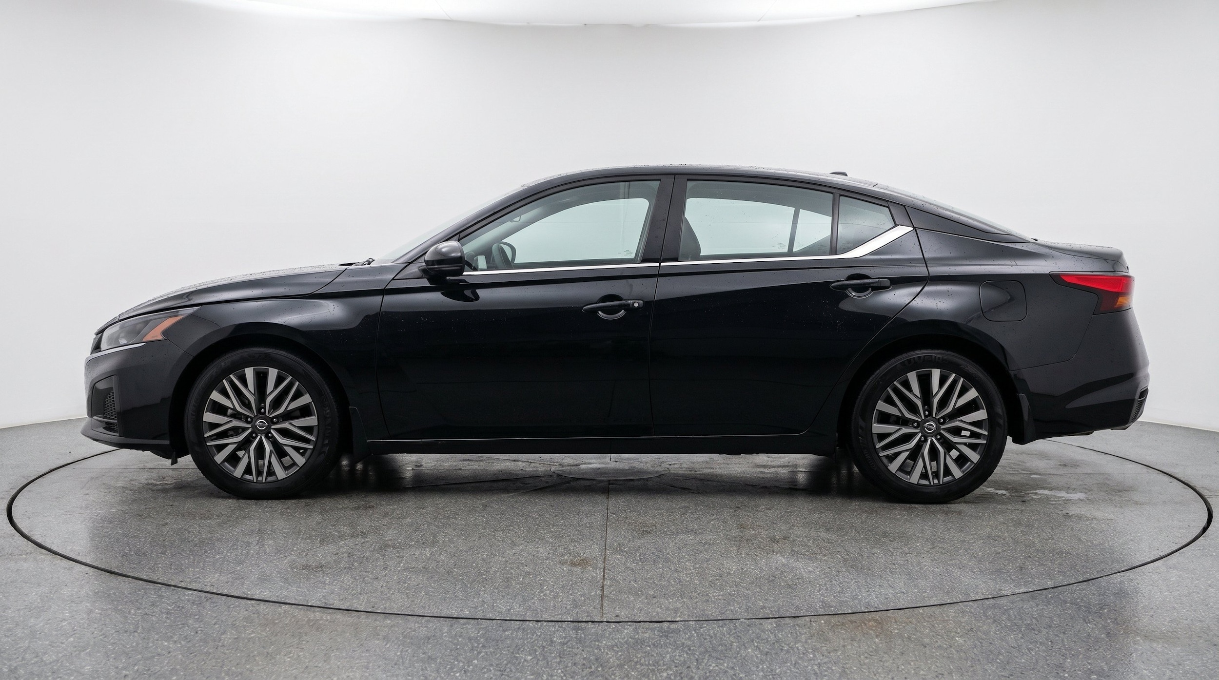 Thumbnail: 2026 Nissan Altima - 5