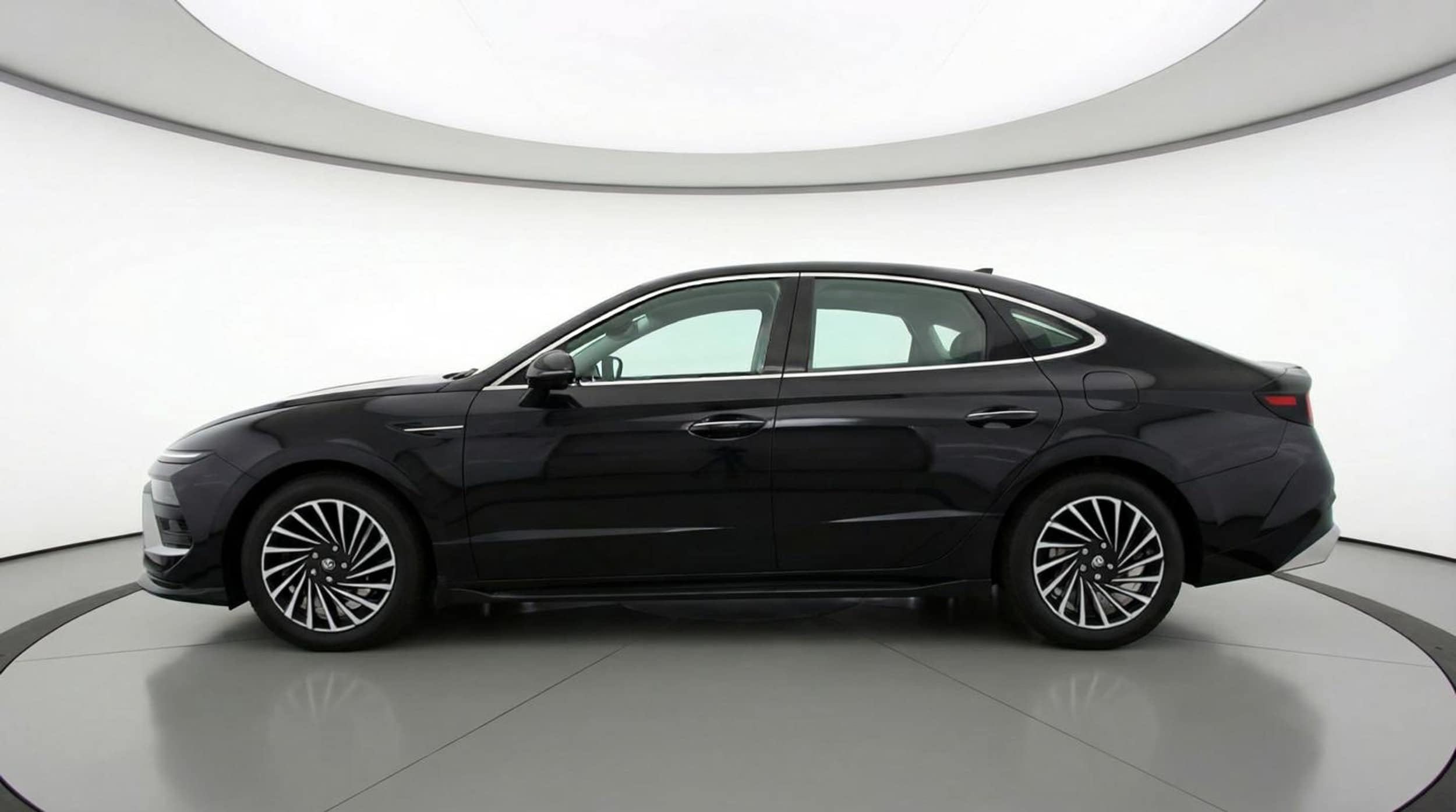 Thumbnail: 2025 Hyundai Sonata - 4