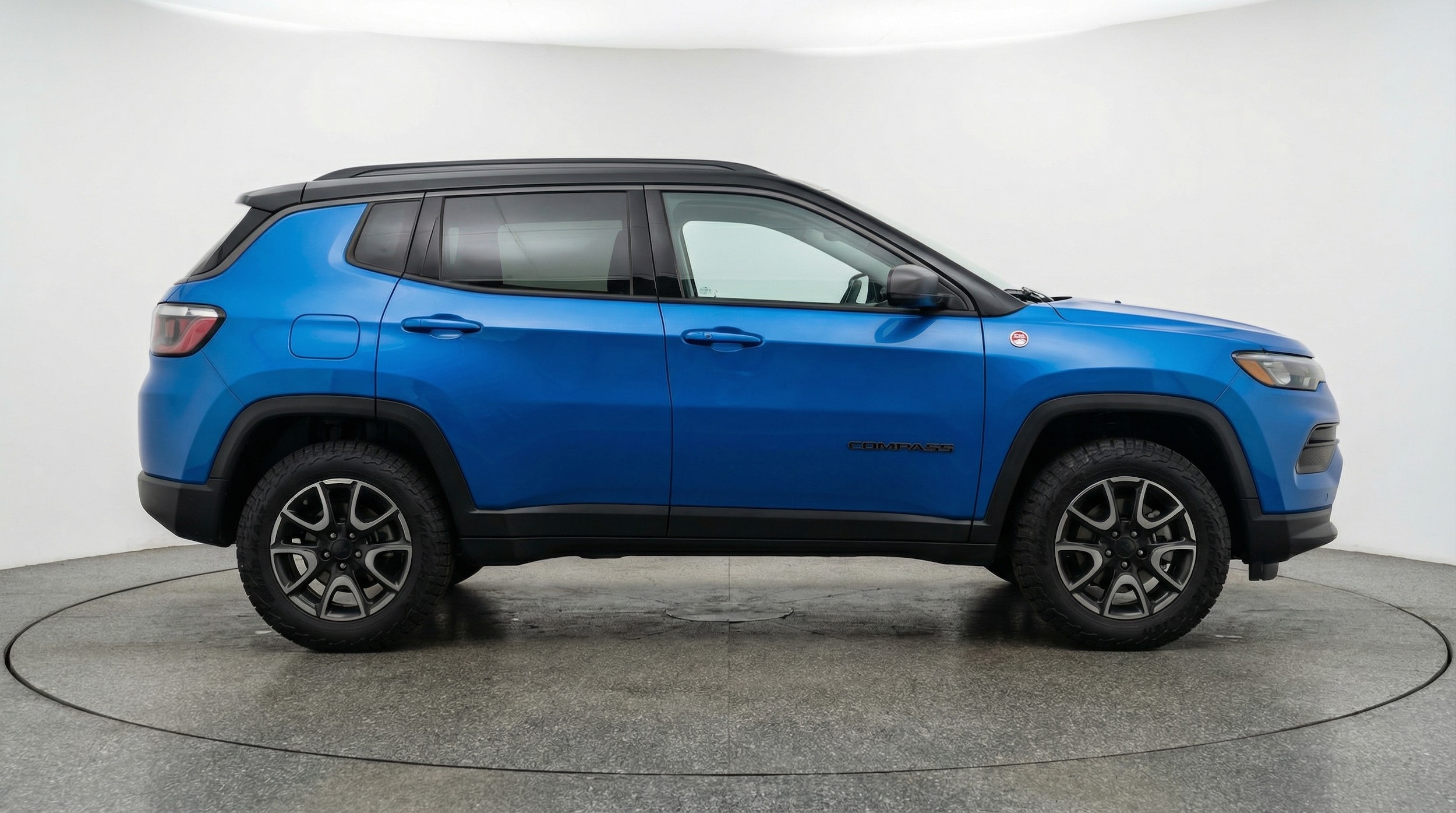 Thumbnail: 2025 Jeep Compass - 8