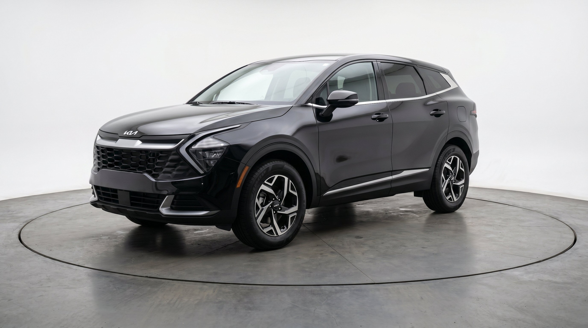 Thumbnail: 2025 Kia Sportage - 3
