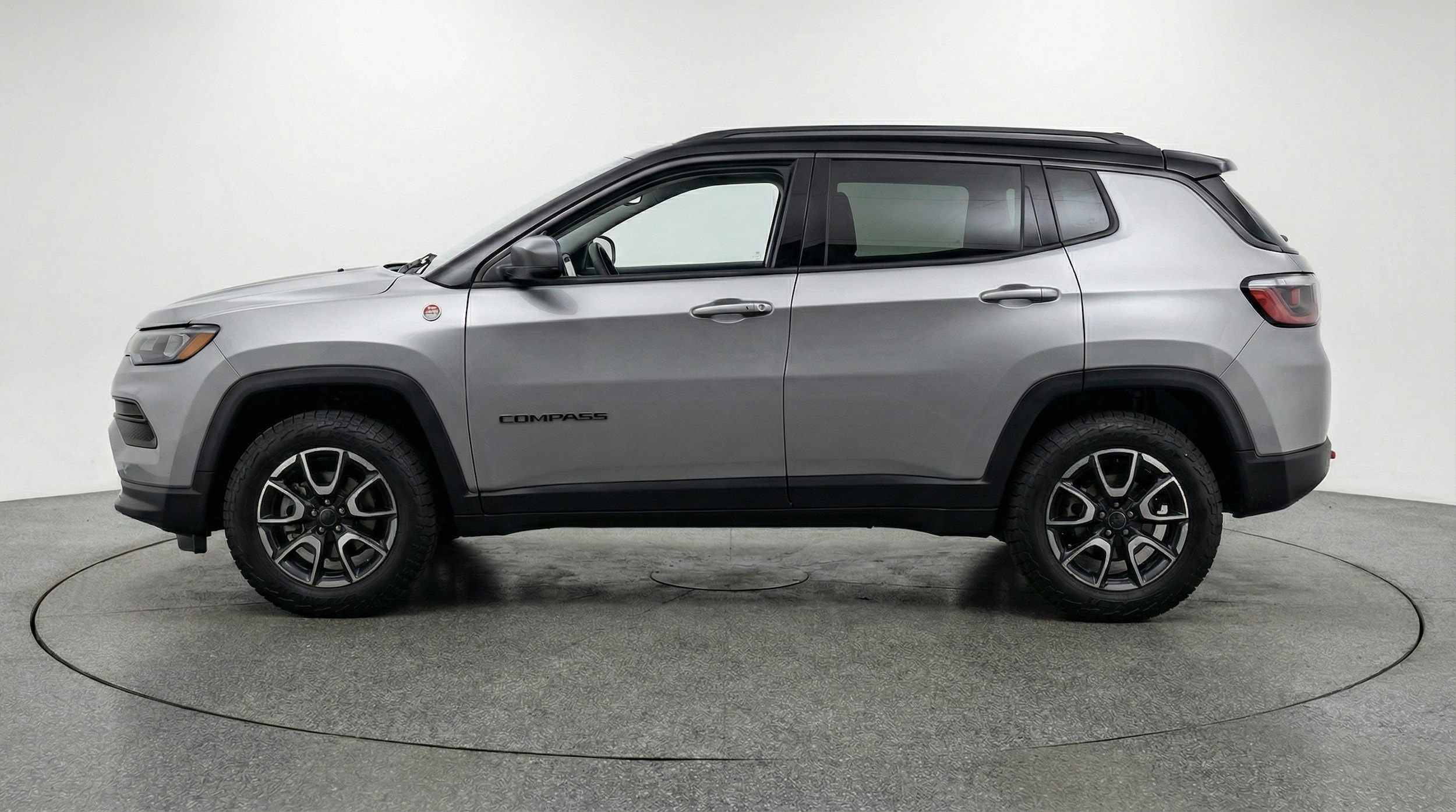 Thumbnail: 2025 Jeep Compass - 4