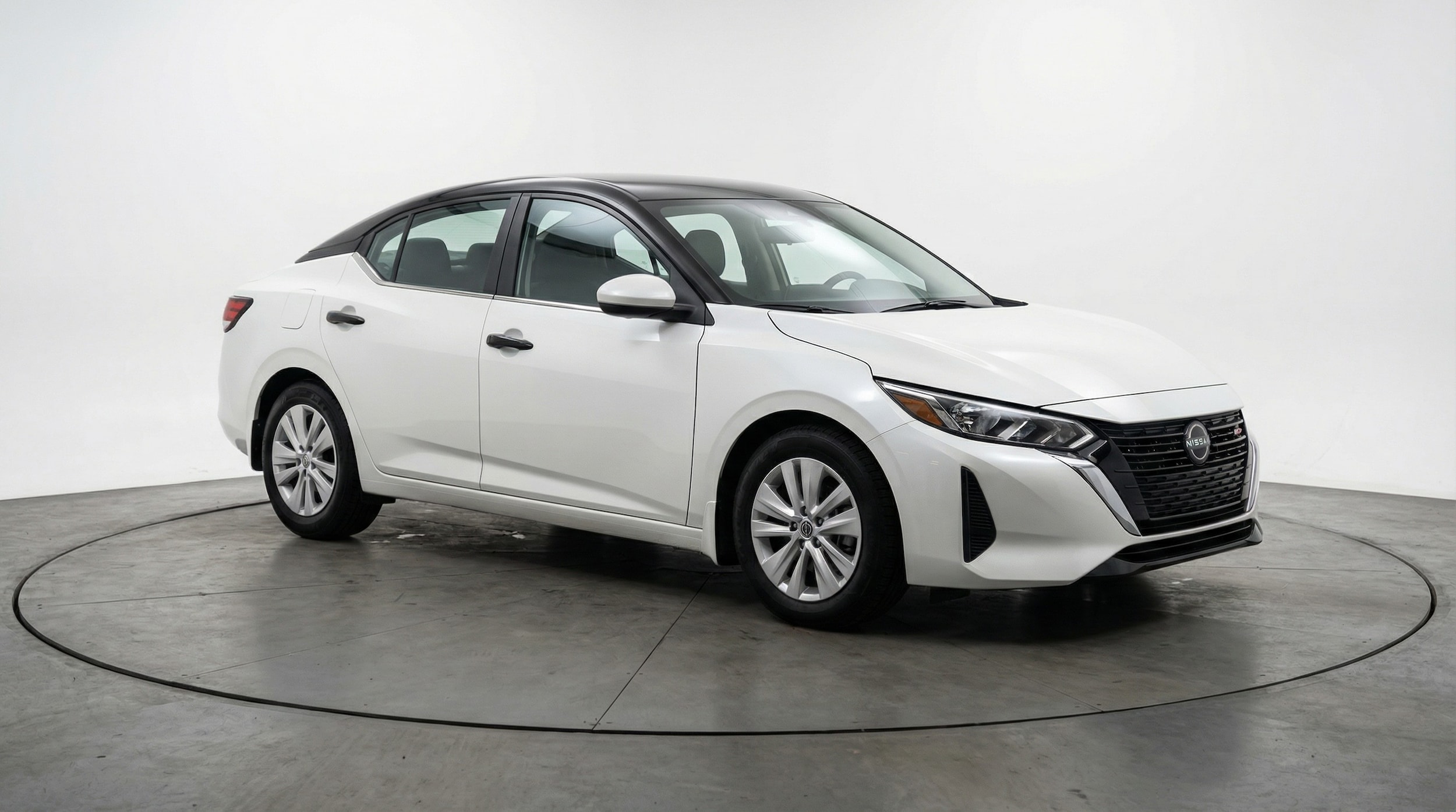 Thumbnail: 2025 Nissan Sentra - 1