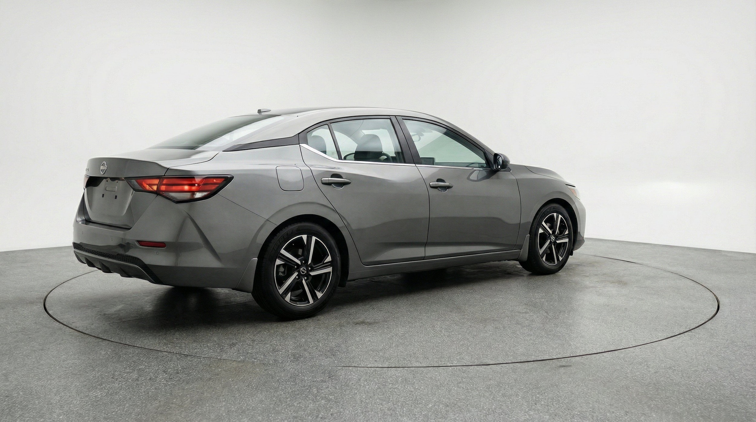 Thumbnail: 2025 Nissan Sentra - 9