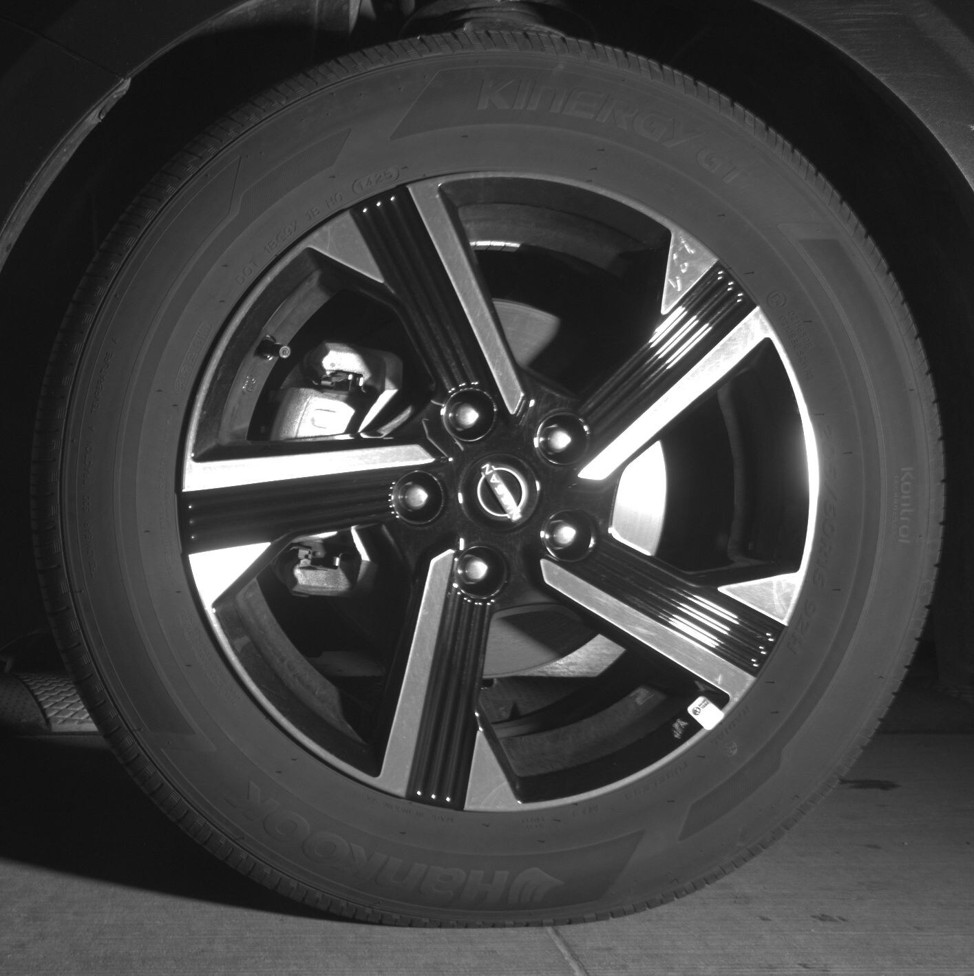 Thumbnail: 2025 Nissan Sentra - 9