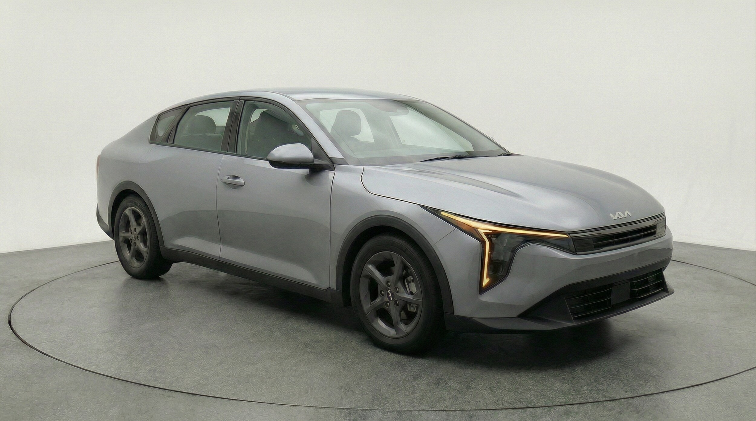 Thumbnail: 2025 Kia K4 - 1