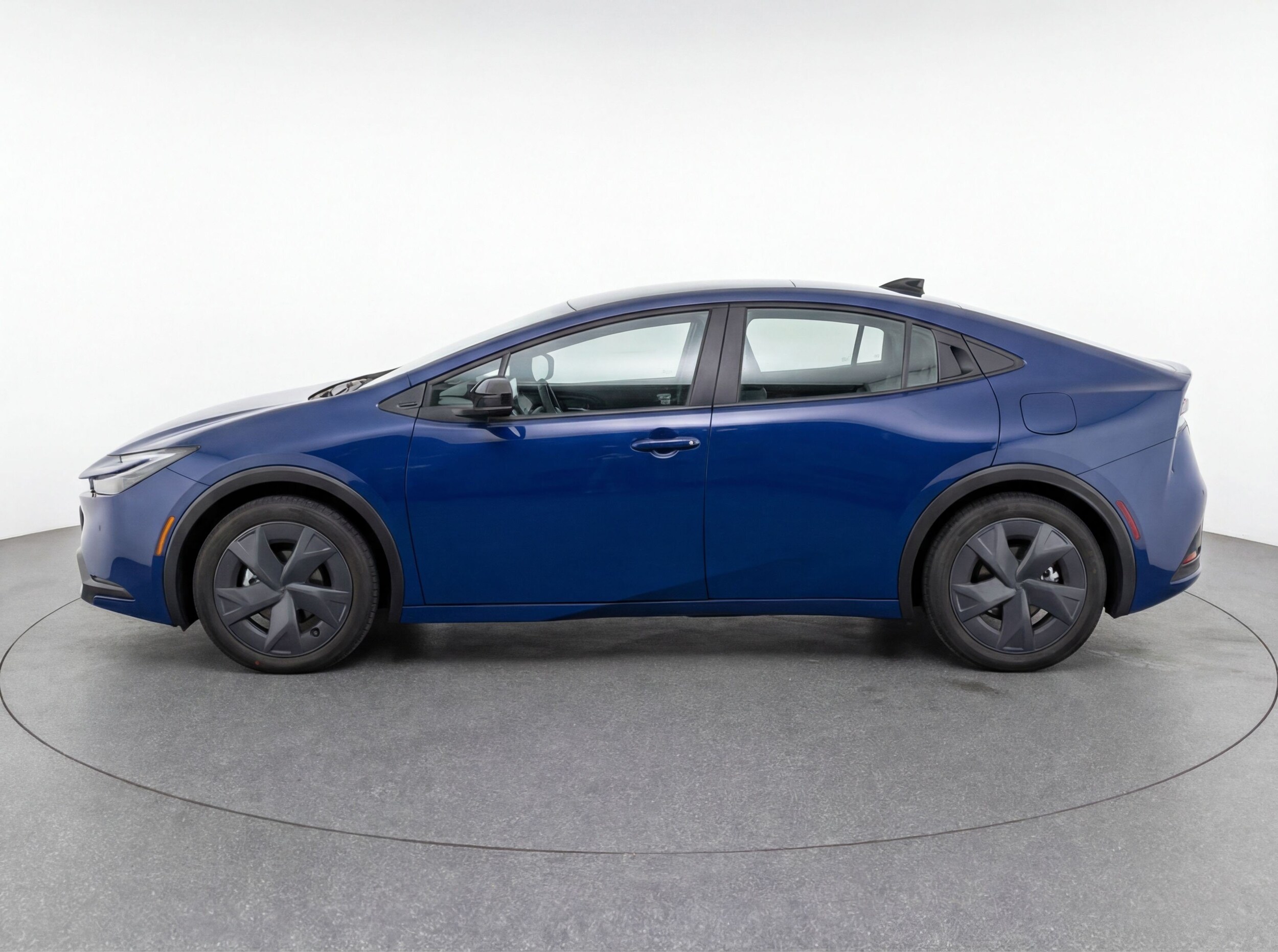 Thumbnail: 2025 Toyota Prius - 5