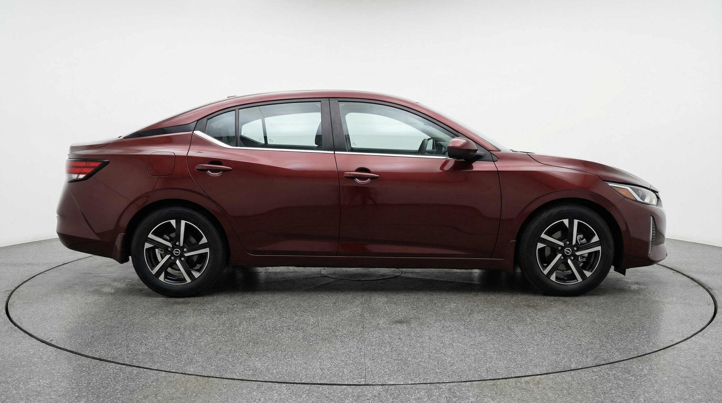 Thumbnail: 2025 Nissan Sentra - 11