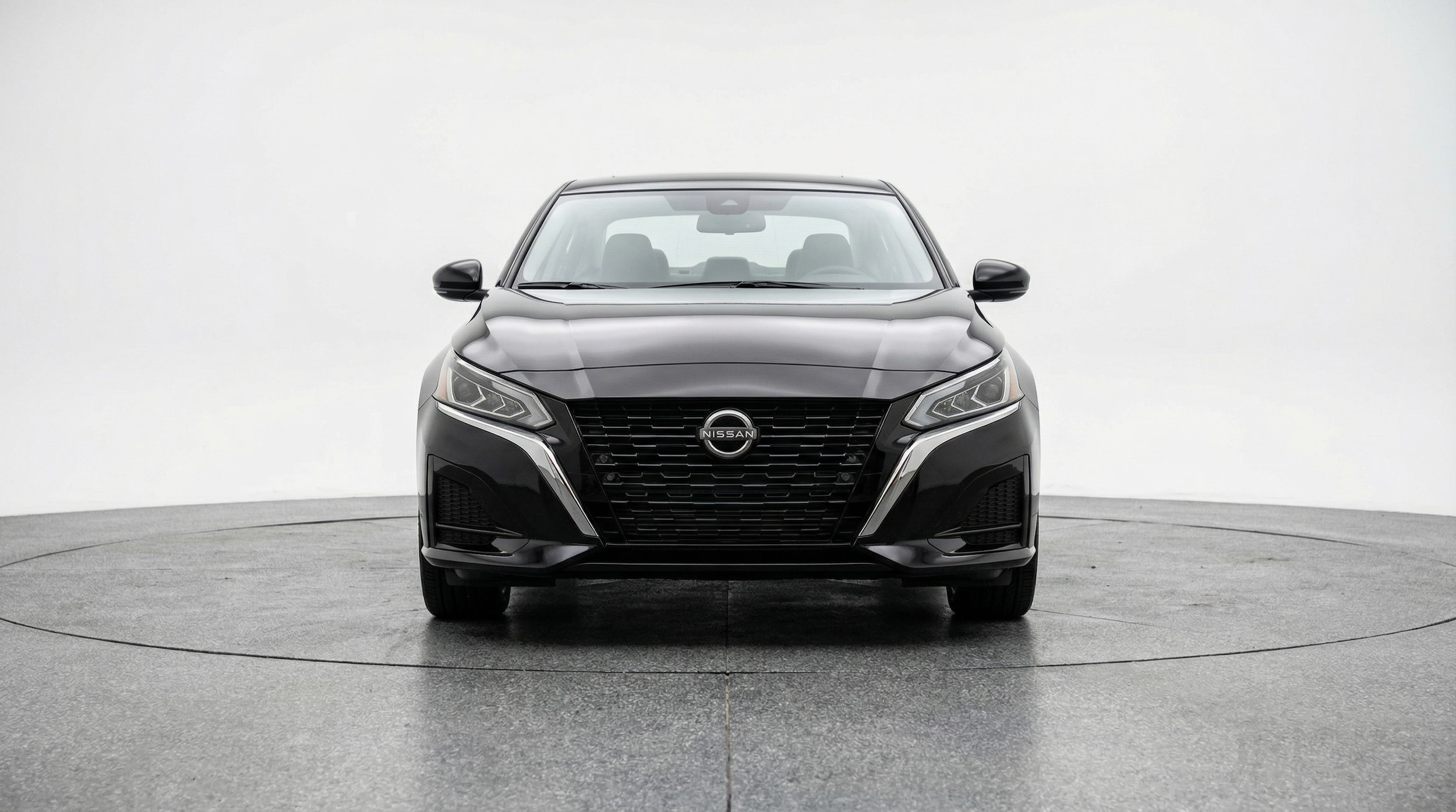 Thumbnail: 2025 Nissan Altima - 2