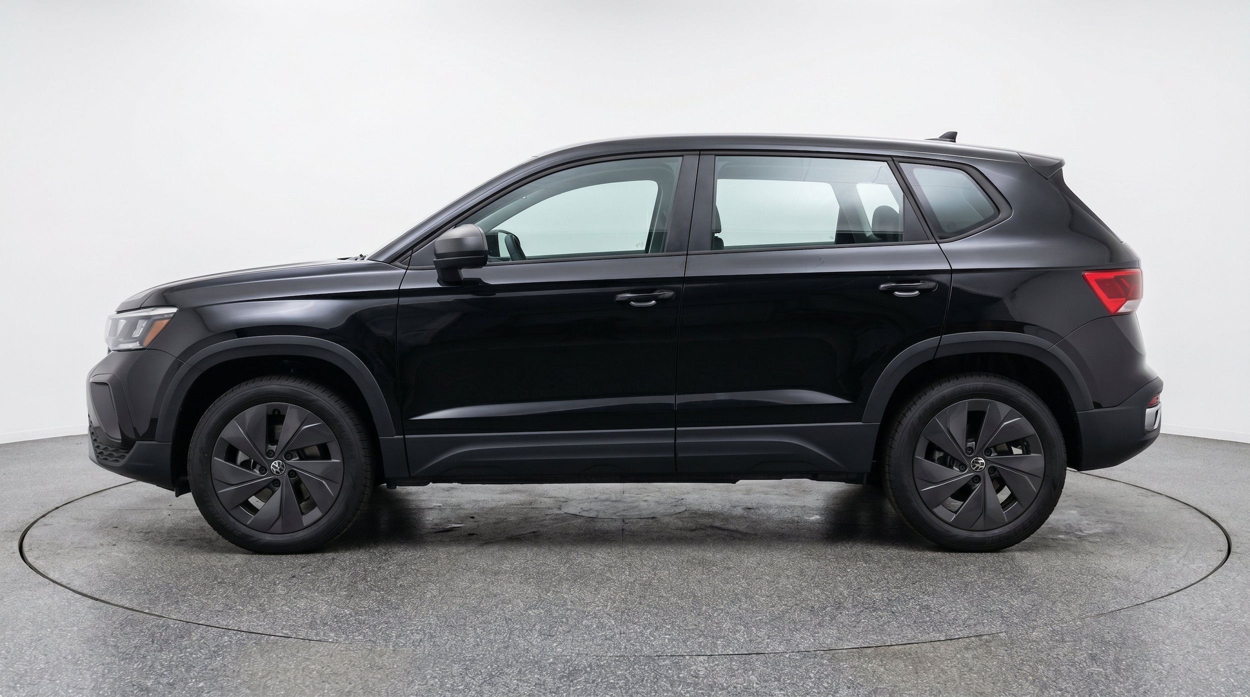 Thumbnail: 2026 Volkswagen Taos - 5