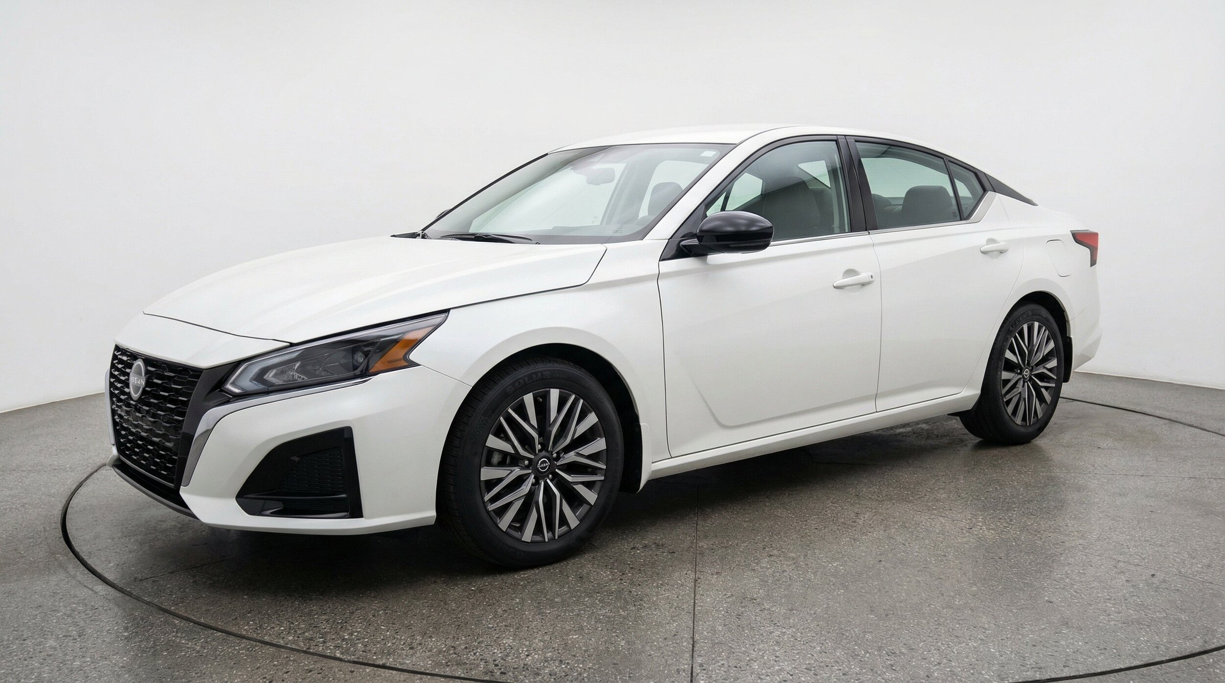 Thumbnail: 2026 Nissan Altima - 3