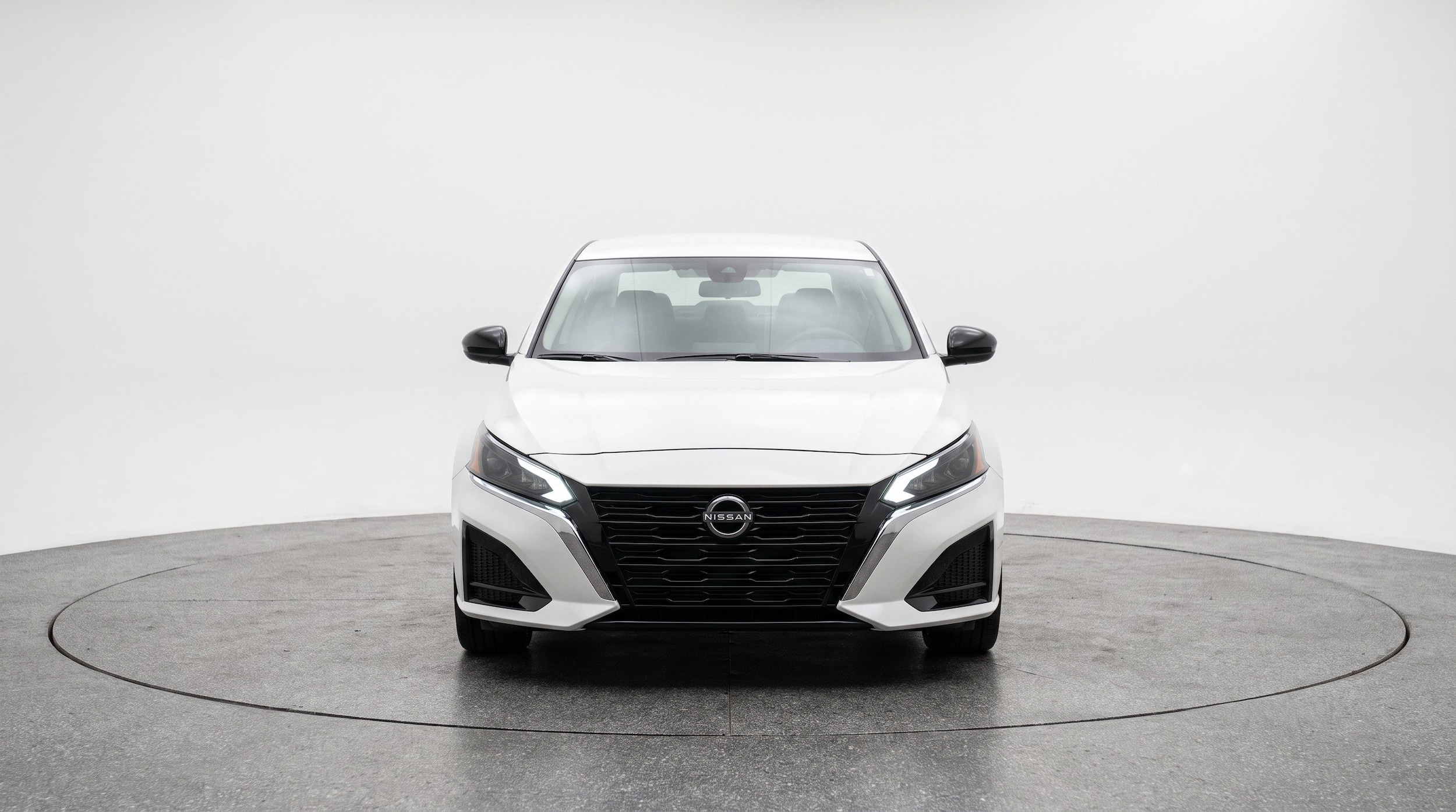 Thumbnail: 2025 Nissan Altima - 2