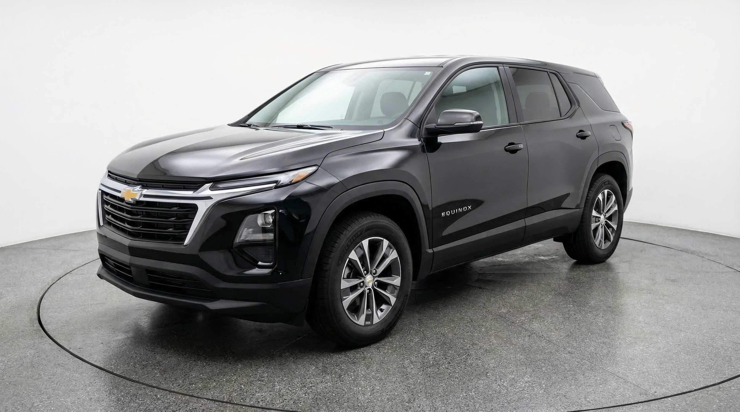 Thumbnail: 2025 Chevrolet Equinox - 3